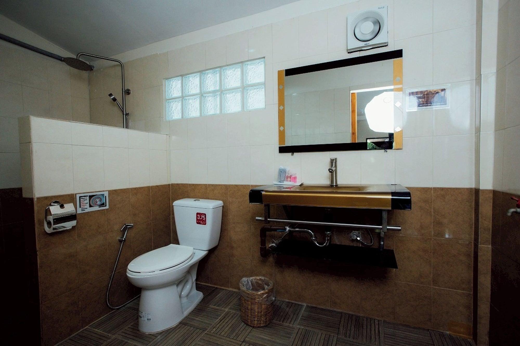 Equipamiento de Habitación Gita's House