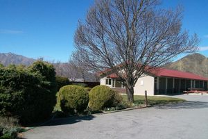 Alojamiento - Sierra Motel