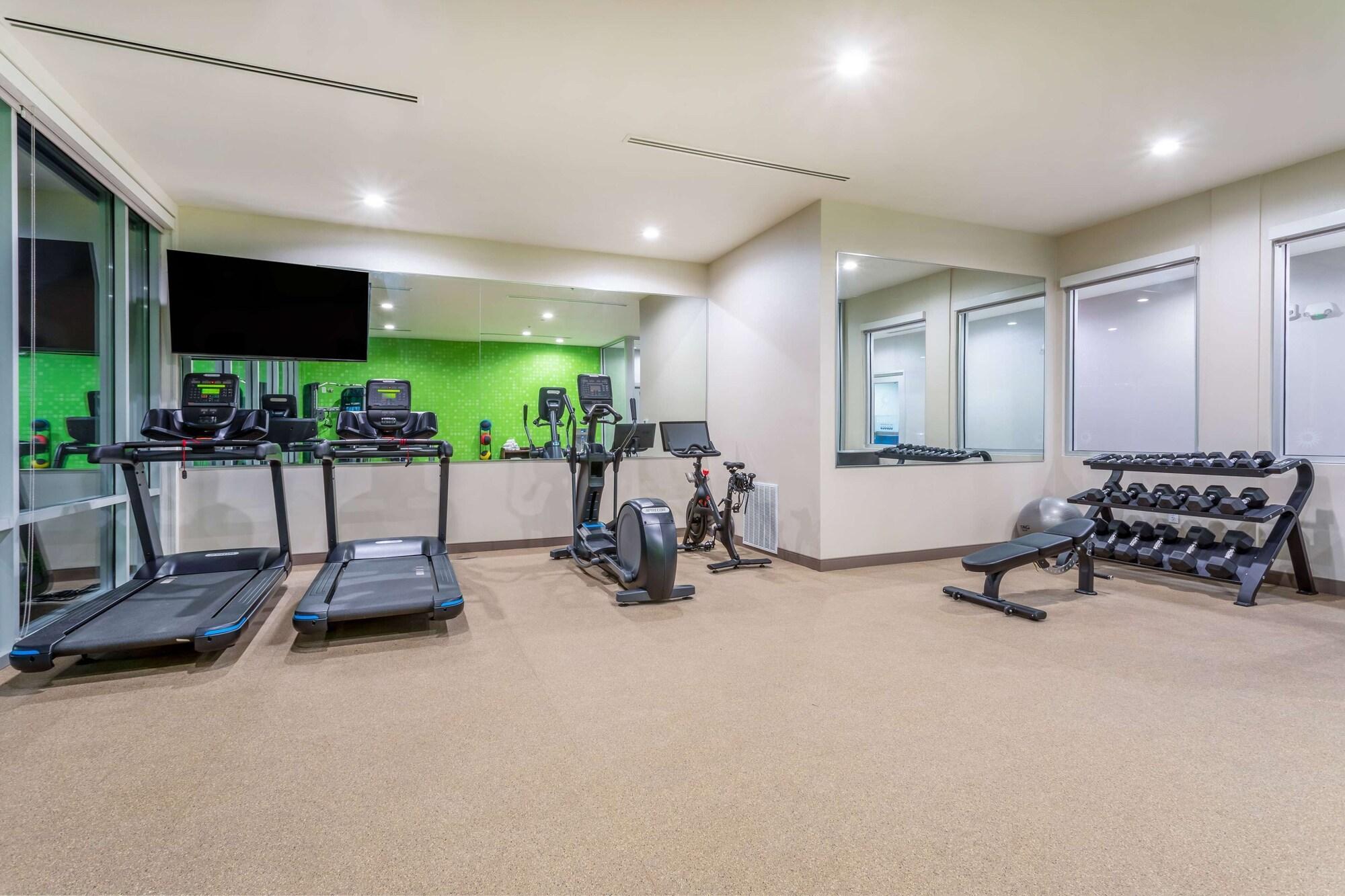 Gimnasio La Quinta Inn & Suites By Wyndham Galt Lodi North