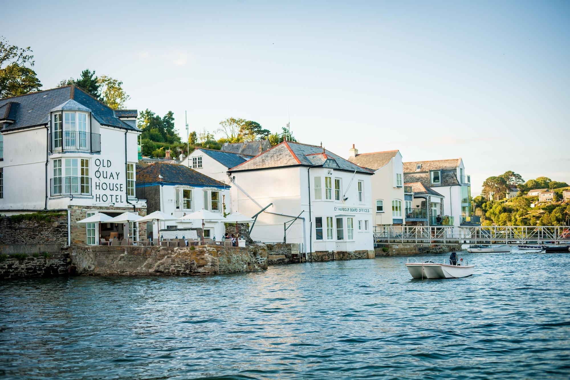 Vista Exterior The Old Quay House Hotel