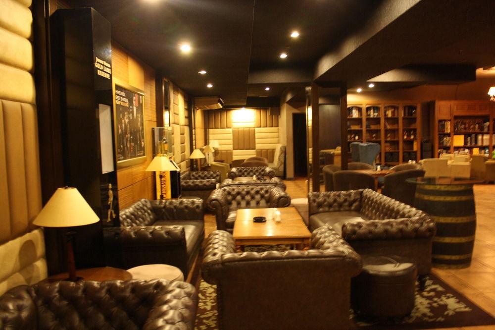 Bar/Salón Hotel Rembrandt