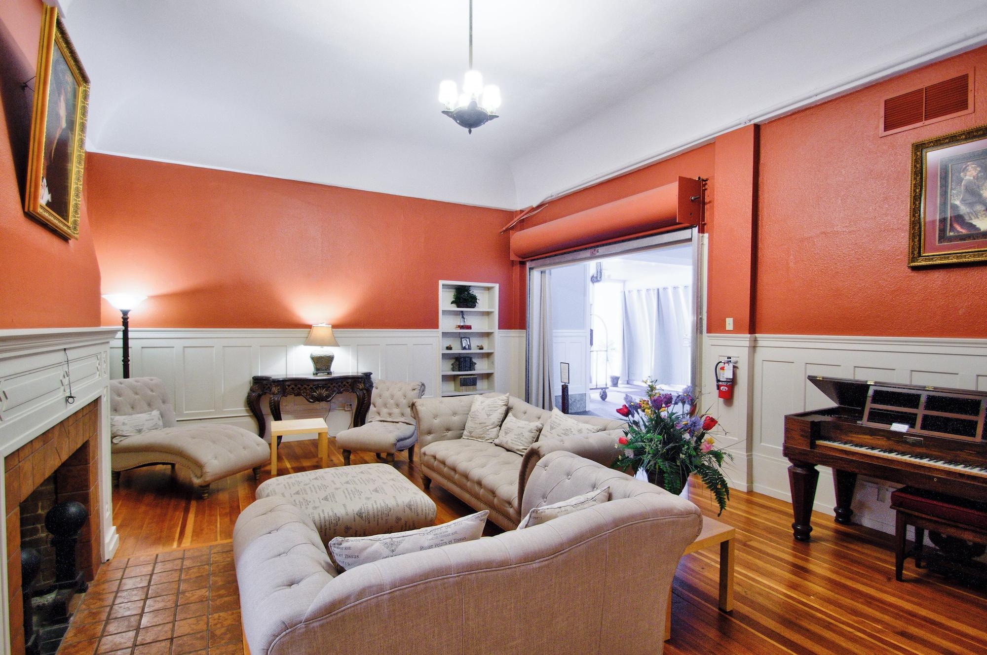 Vista Lobby Centralia Square Grand Ballroom and Vintage Hotel (We are one of the only hotels located in downtown Centralia)