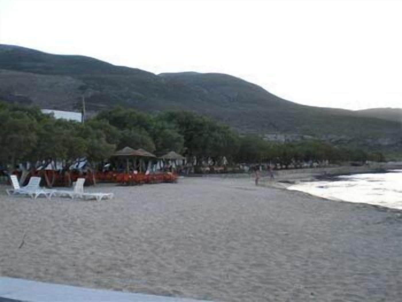 Playa Athena Apartments & Studios