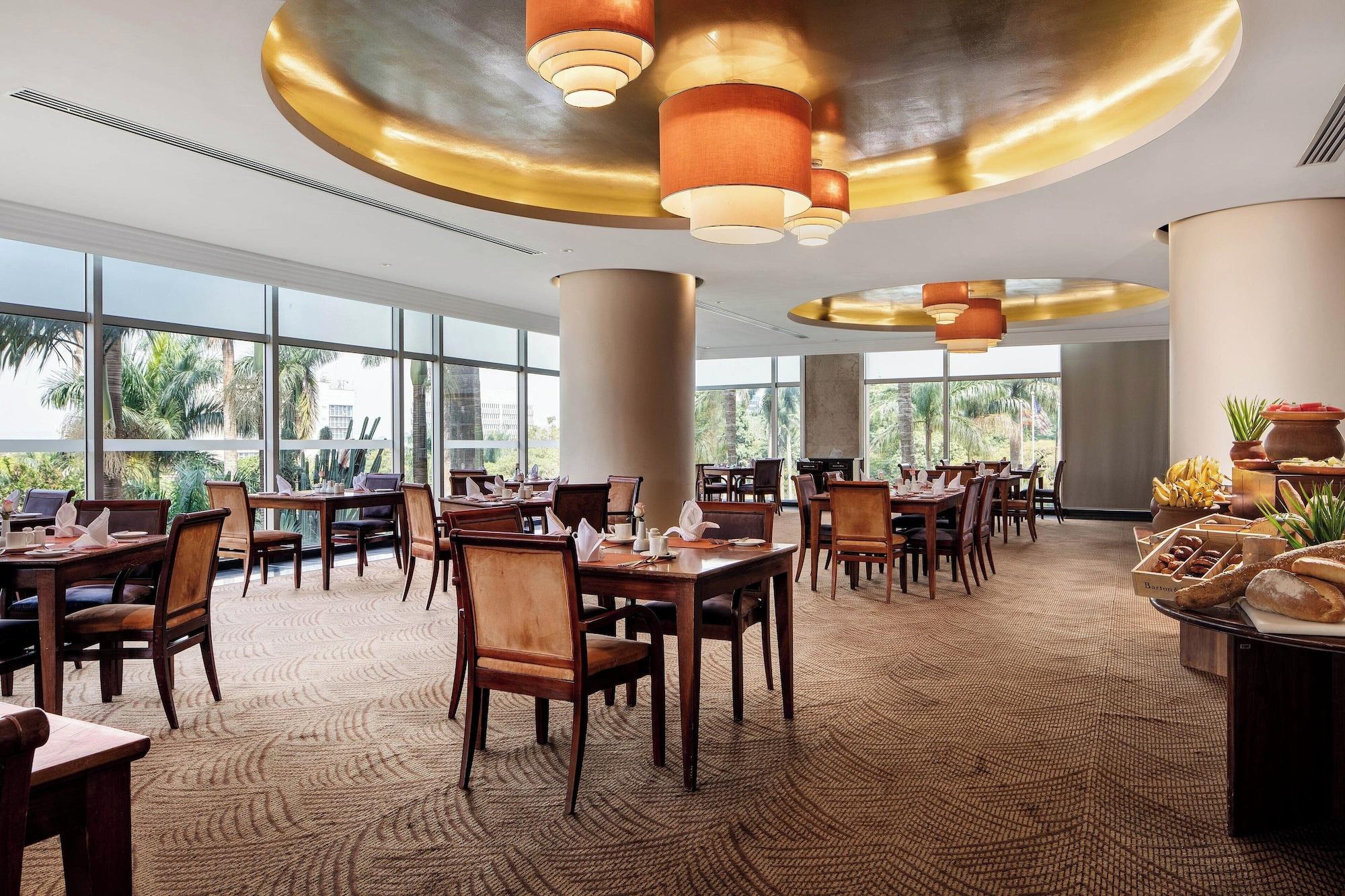 Restaurant Sheraton Kampala Hotel