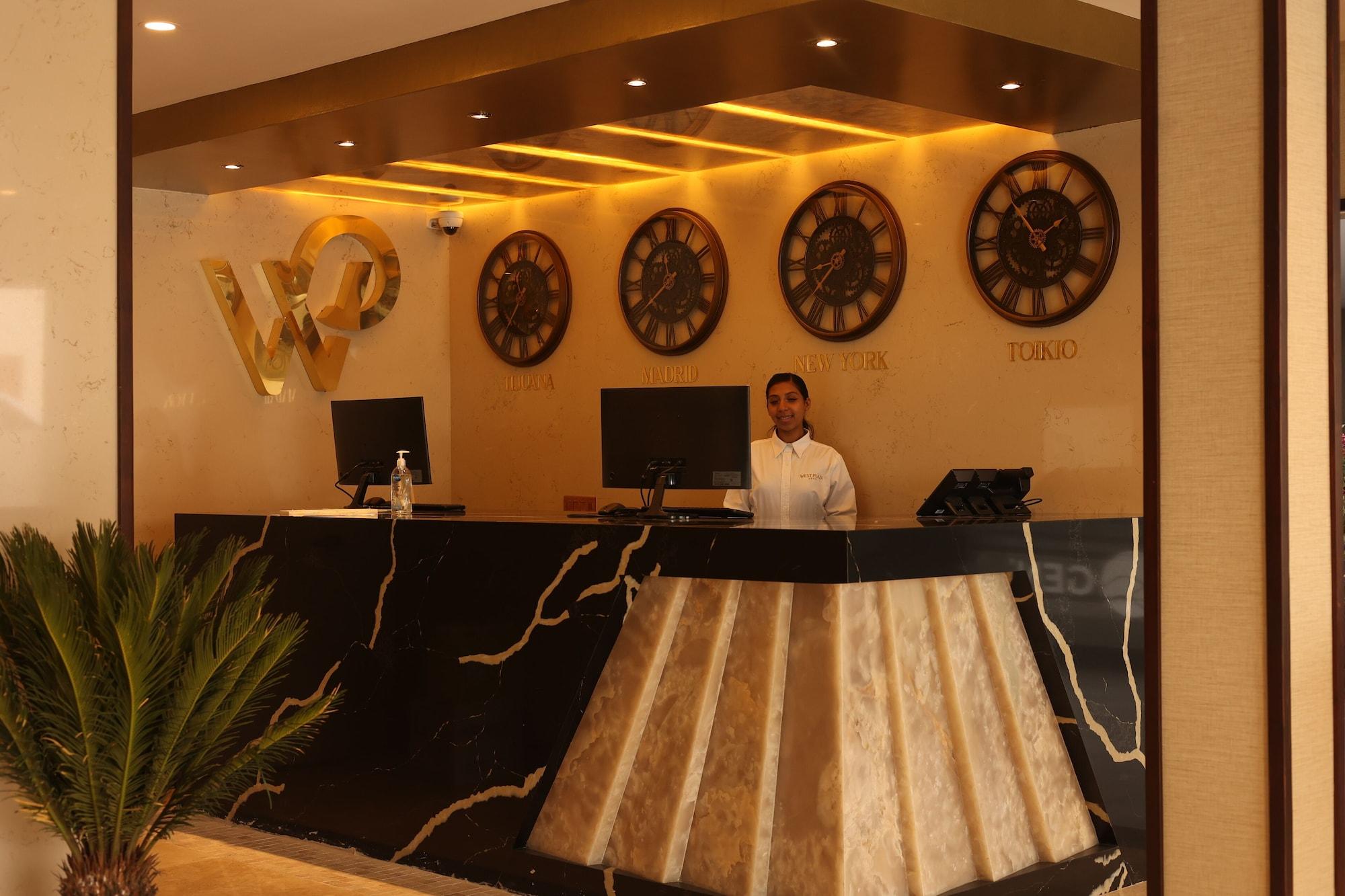 Vista Lobby Hotel West Plaza