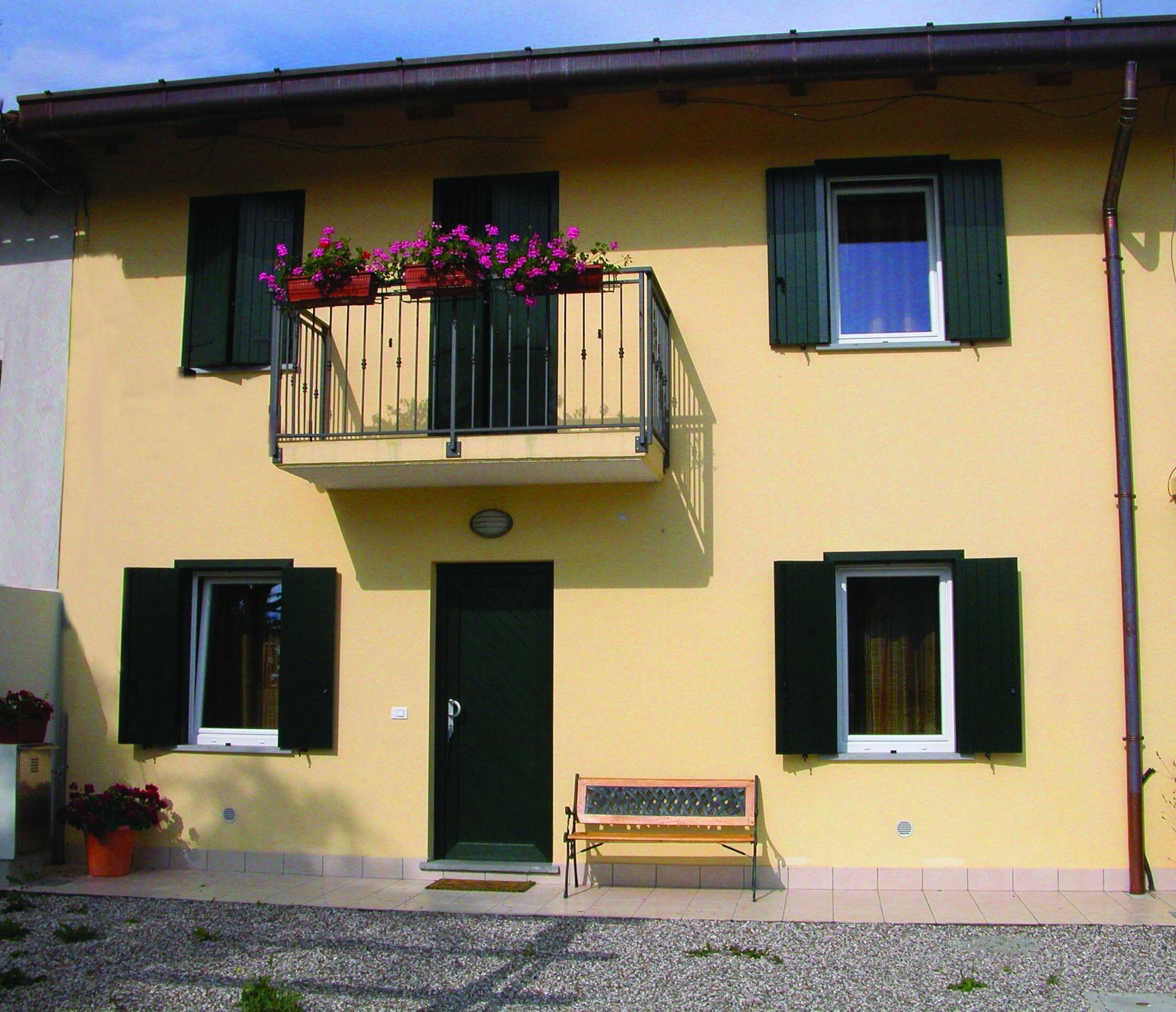 Vista Exterior B&B Ai Tigli