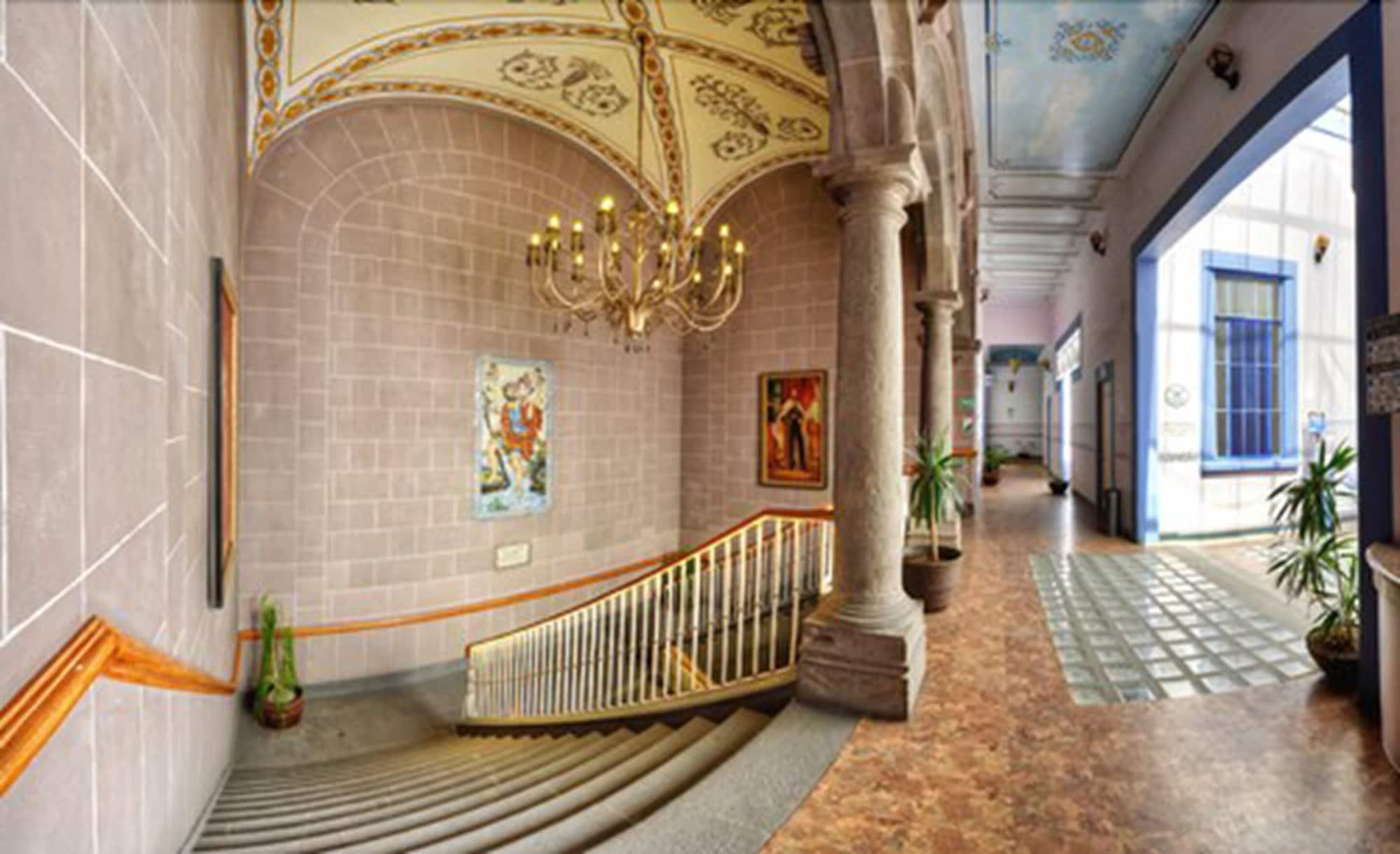 Varios Hotel La Alhondiga