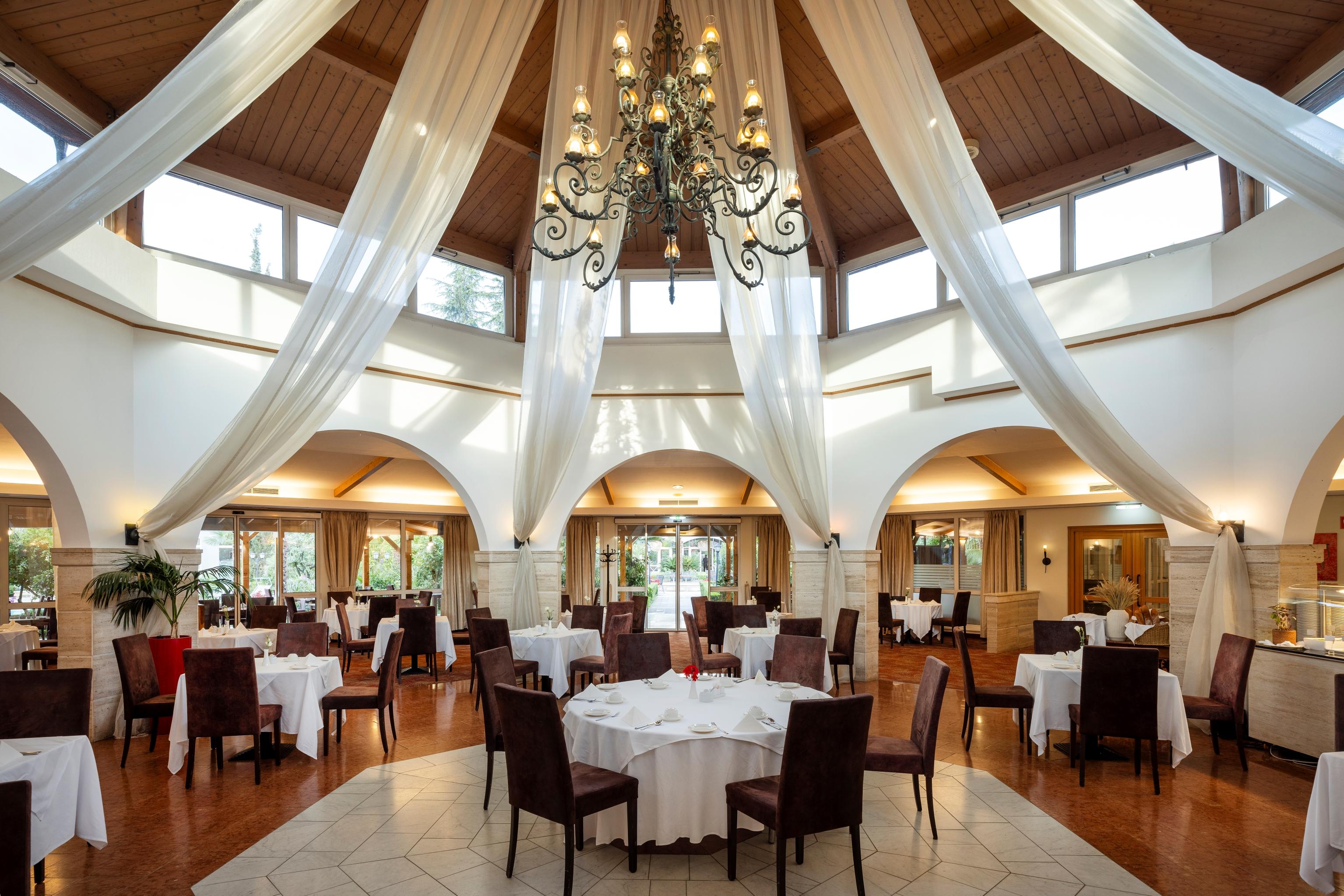 Restaurante Rogner Hotel Tirana