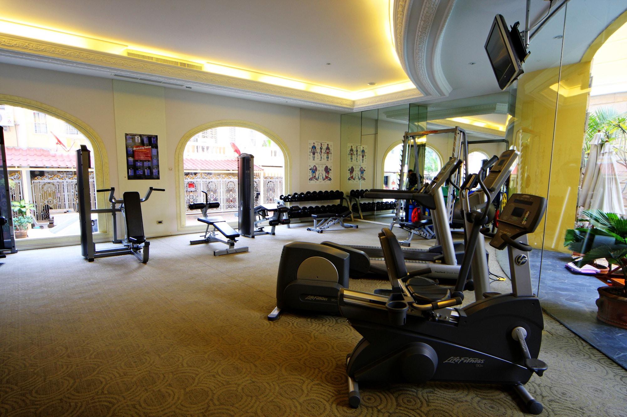 Gimnasio Four Seasons Place