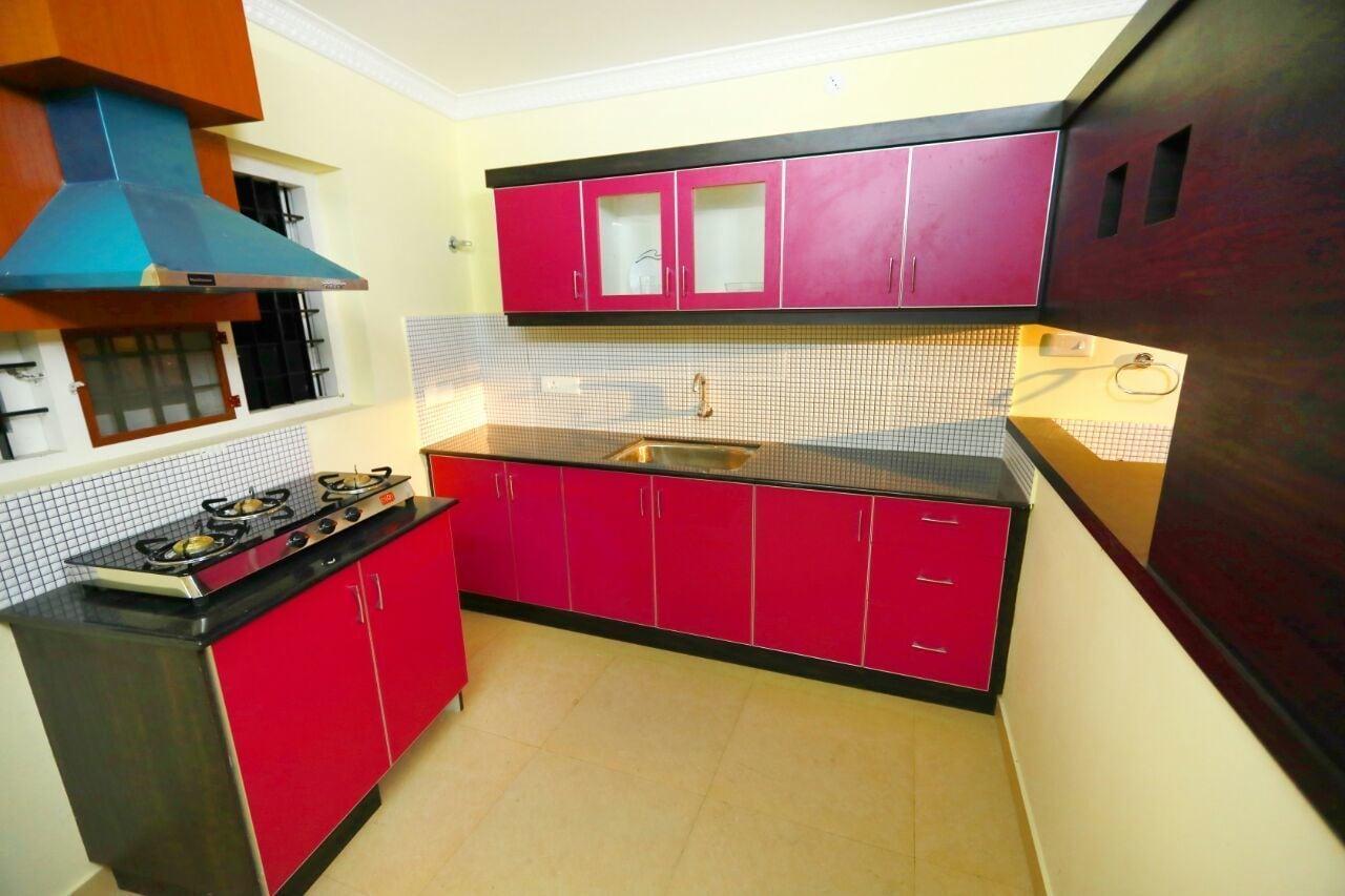 Equipamiento de Habitación Shalom Residency