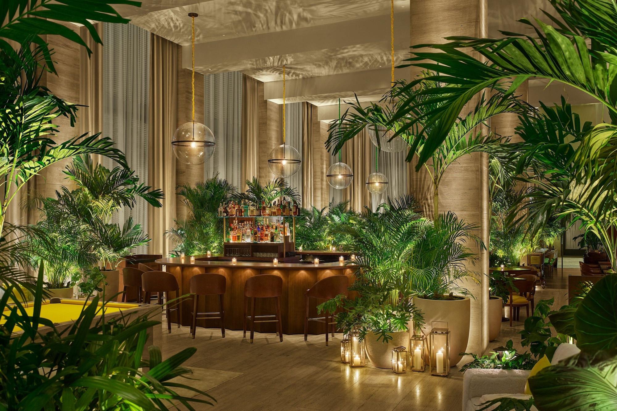 Vista Exterior The Tampa EDITION