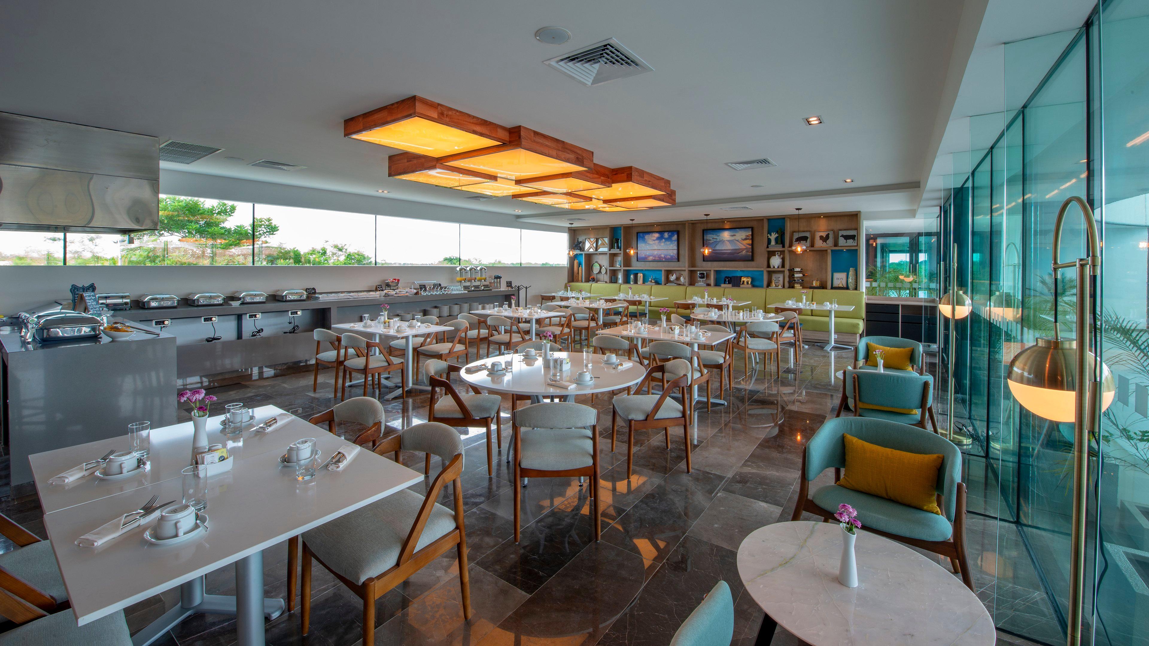 Restaurant Holiday Inn Hotel & Suites Merida La Isla by IHG