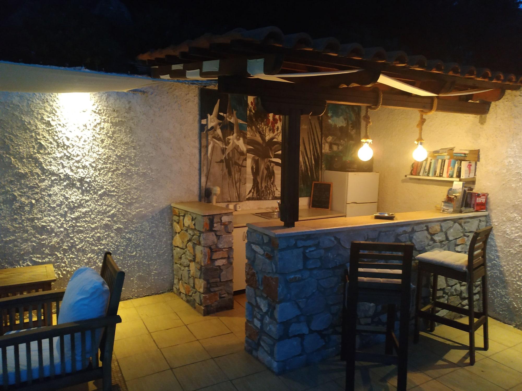 Vista Exterior Skiathos Garden Cottages