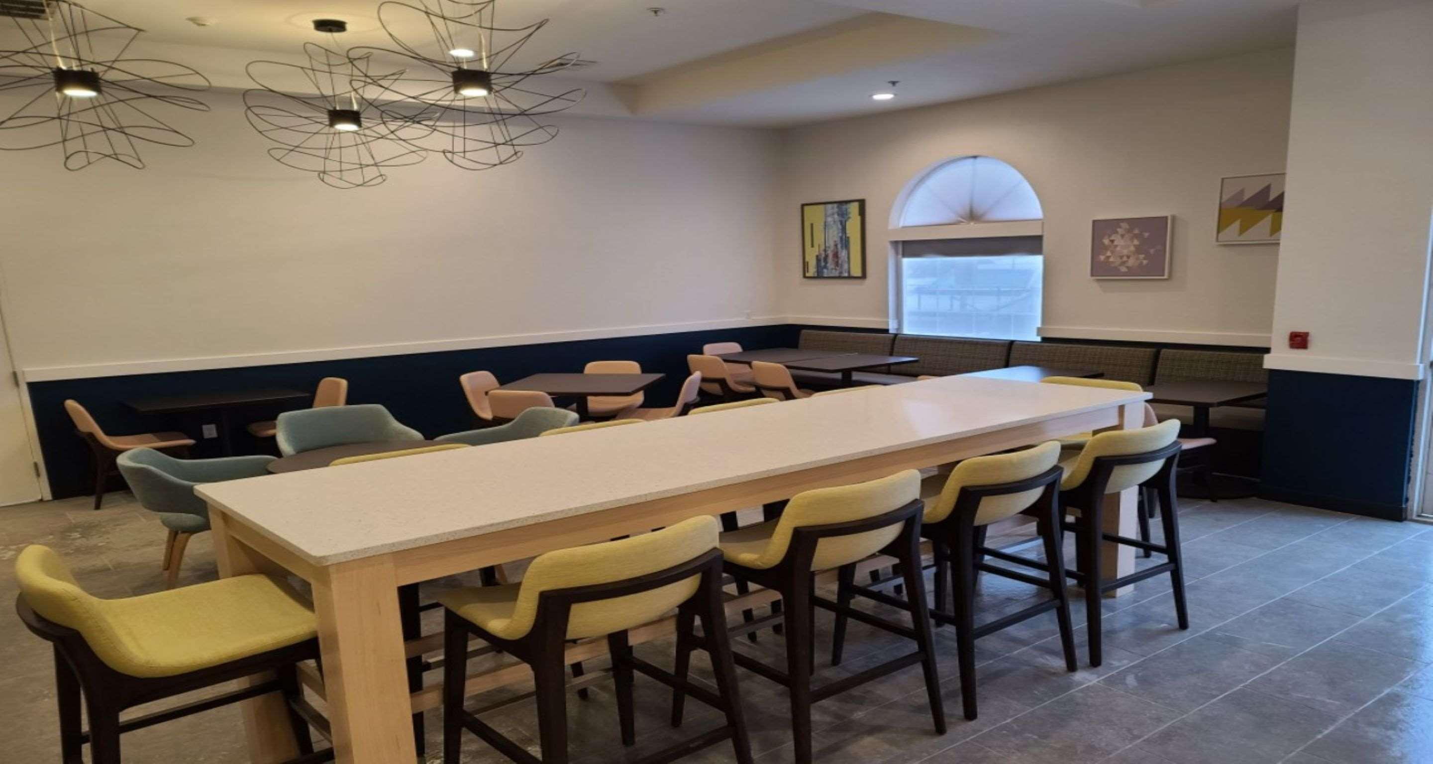 Restaurant Best Western Watertown