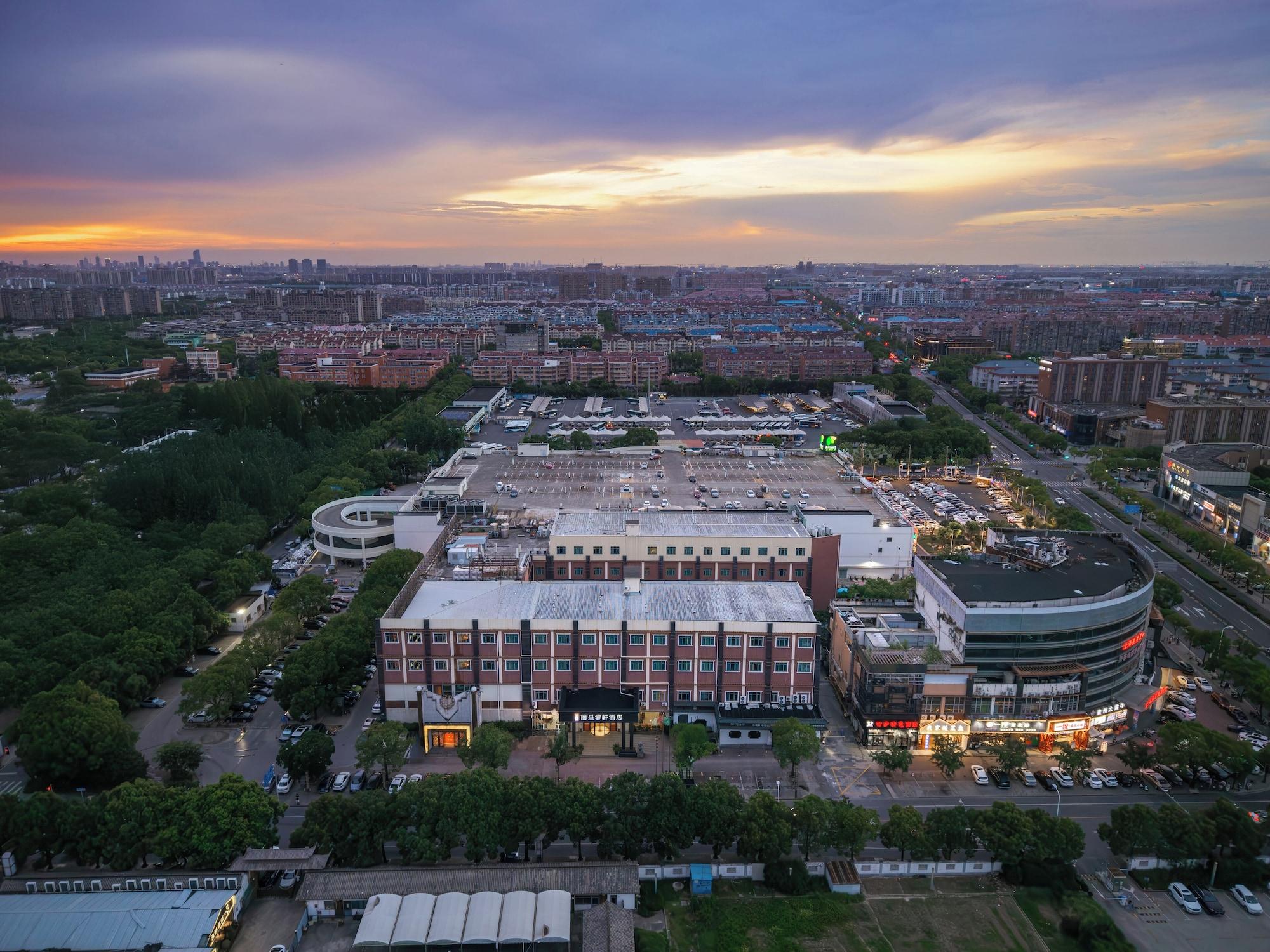 Vista Exterior Shanghai Rezen Select Hotel