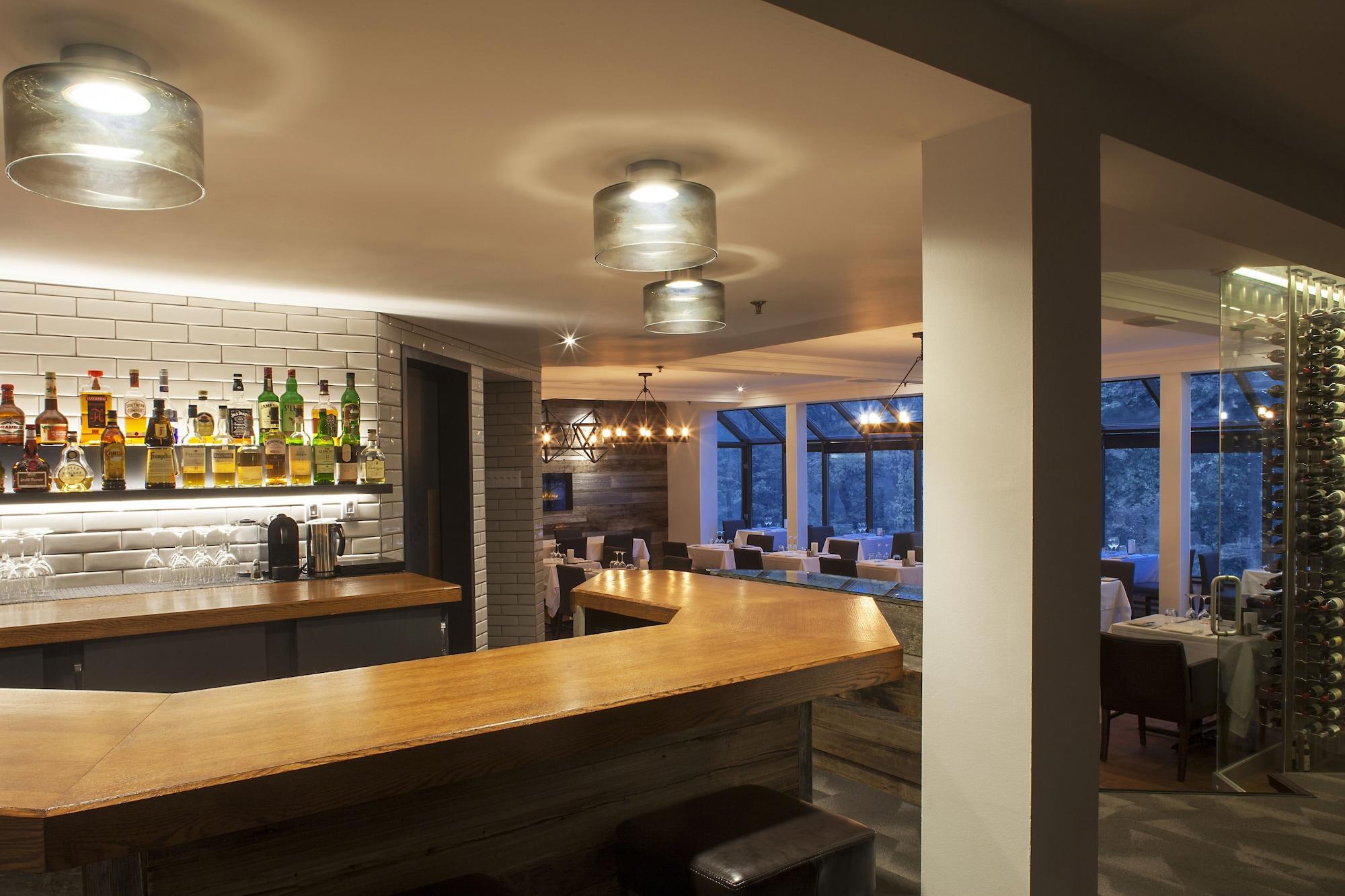 Bar/Salón L'Auberge du Lac Saint-Pierre