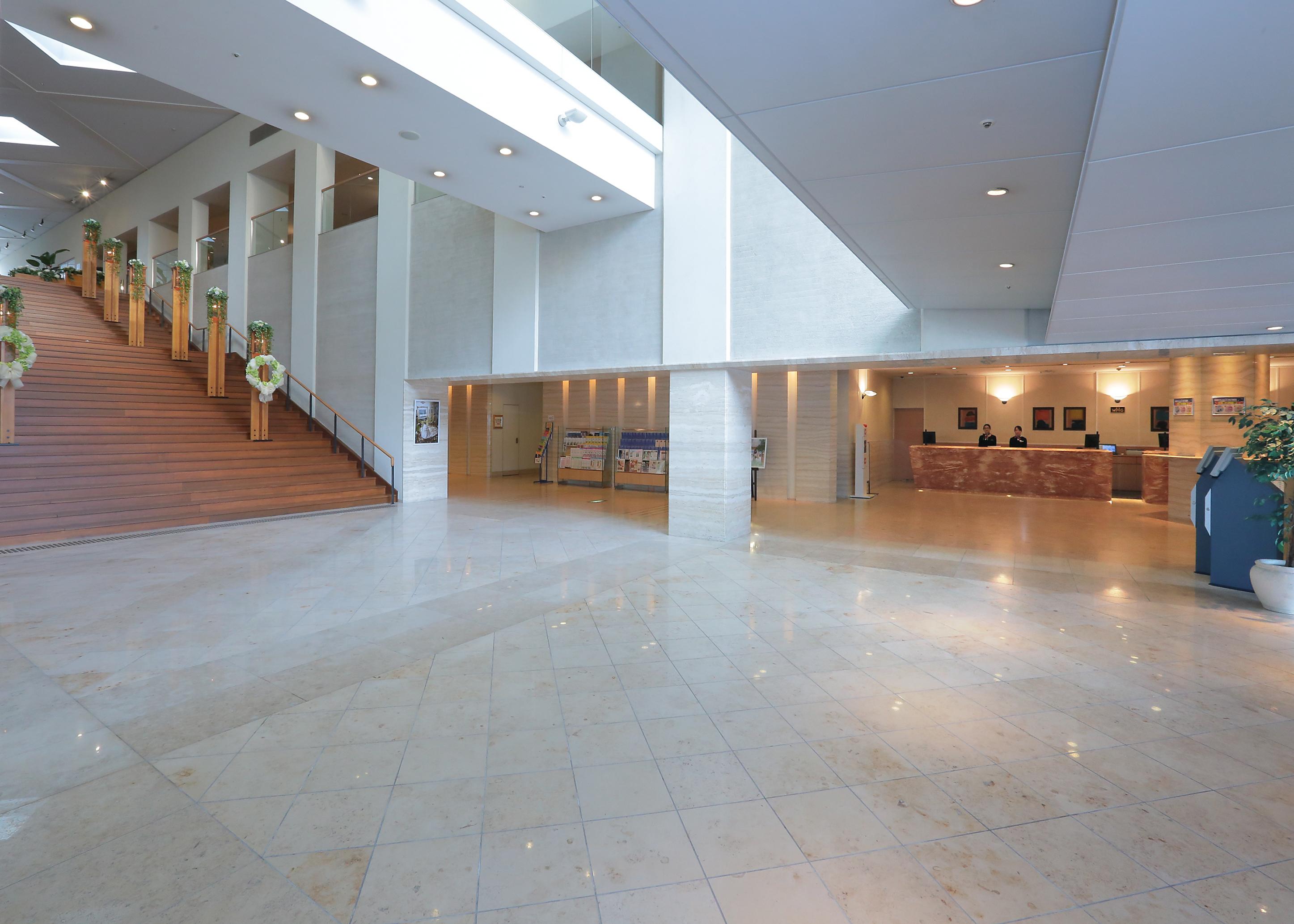 Vista Lobby Kansai Airport Washington Hotel