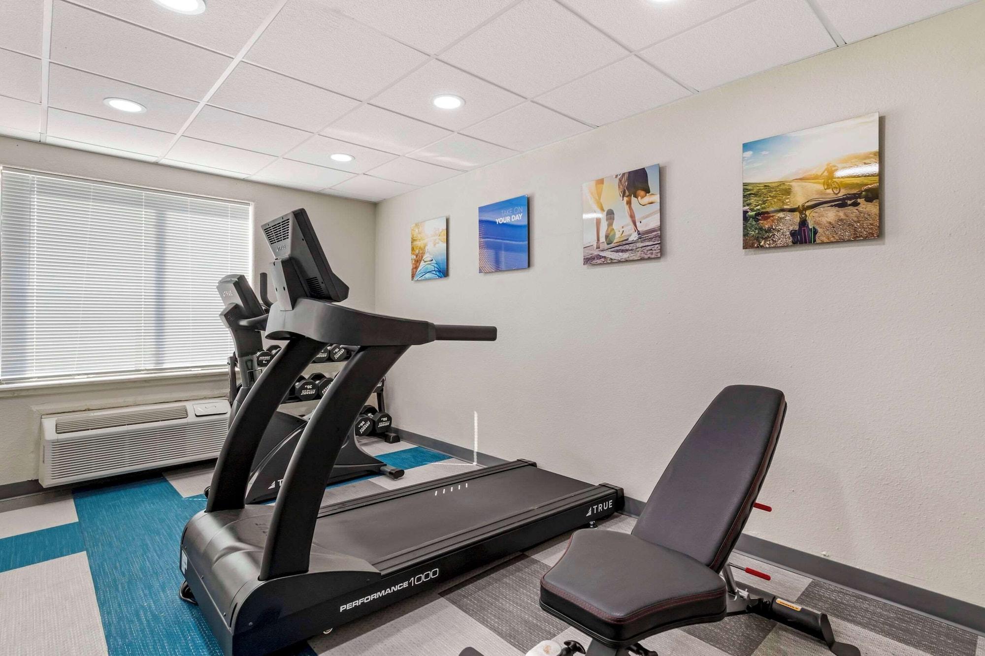 Gimnasio Comfort Suites