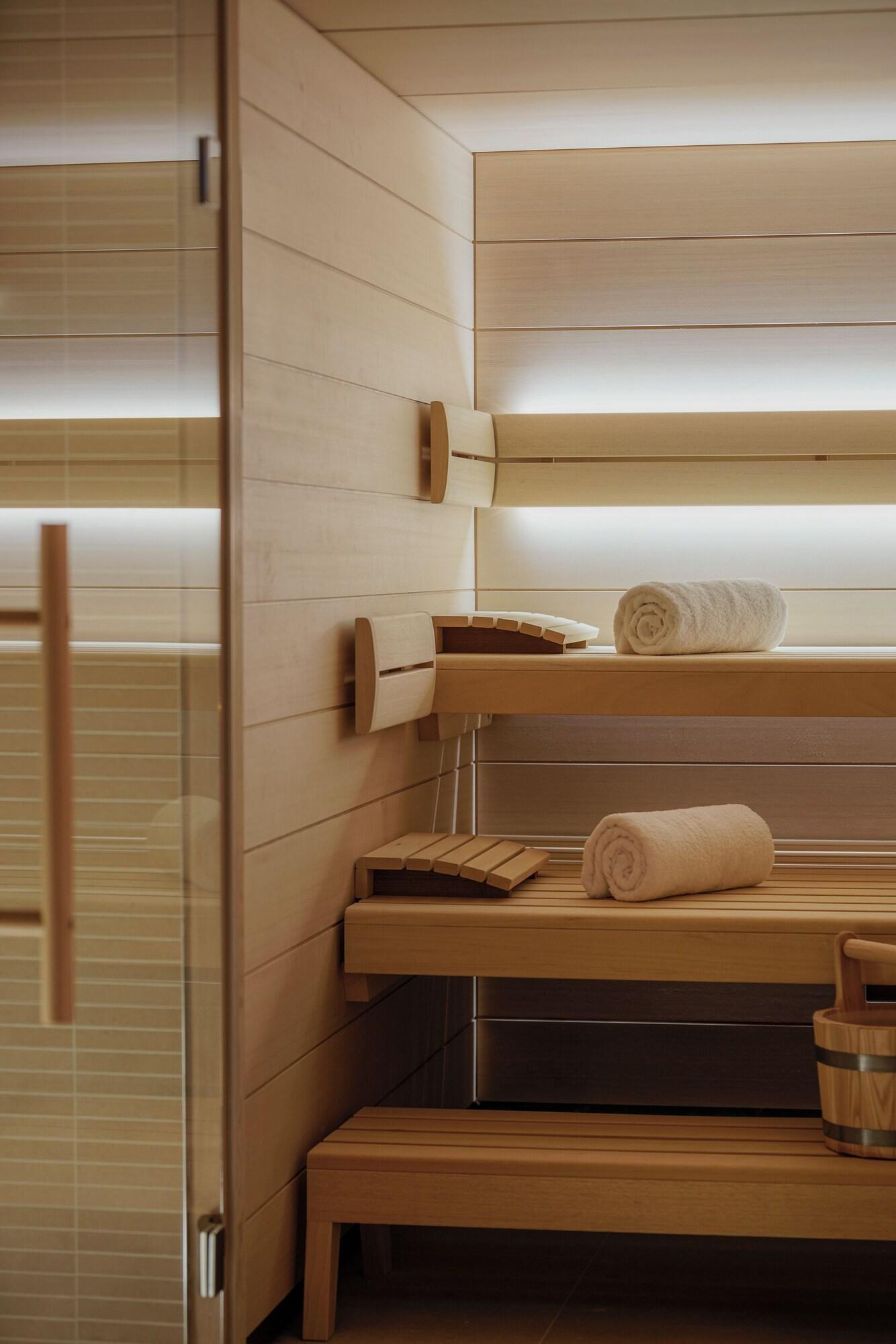 Spa Hotel Faubourg Galant Paris - Handwritten Collection