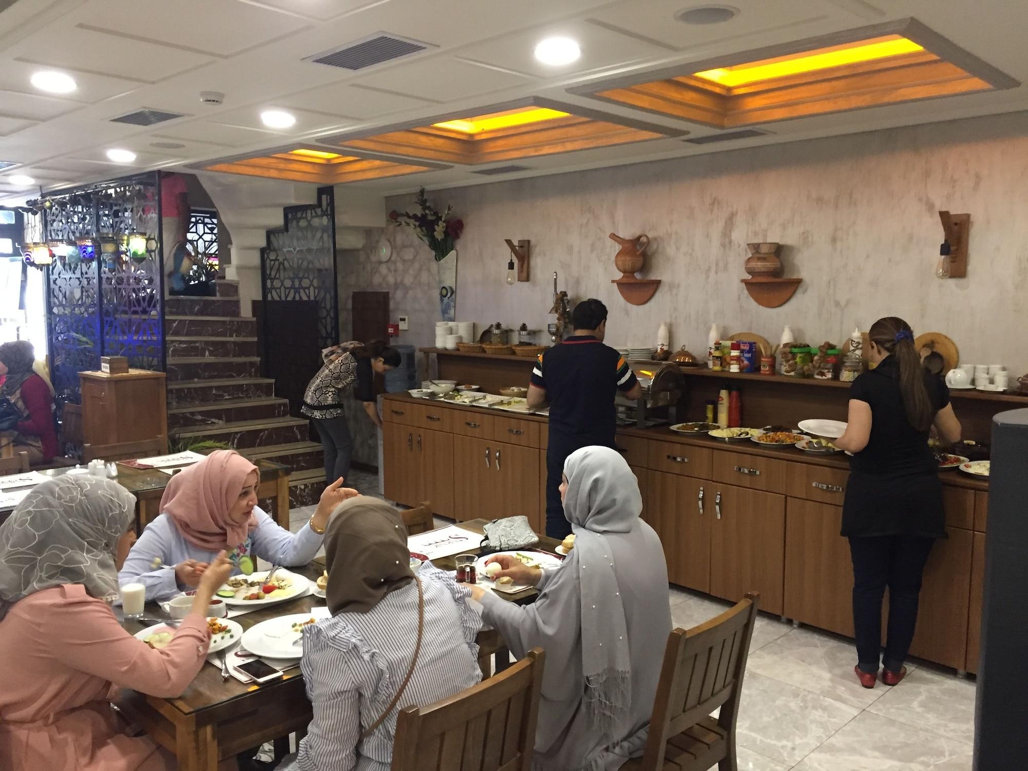 Restaurant Sarnic Hotel & Sarnic Premier Hotel - Ottoman Mansion