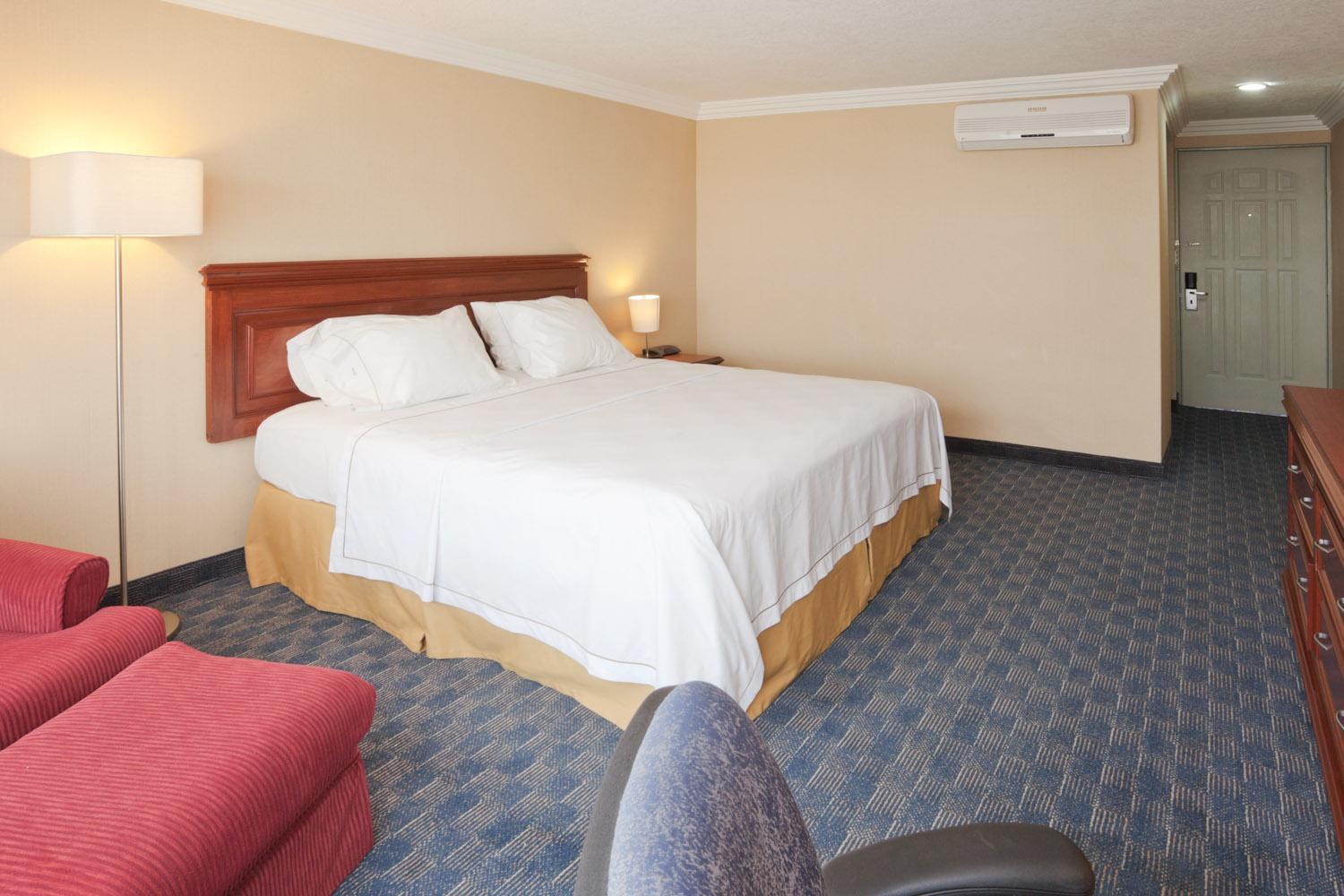 Guest room Holiday Inn Express Toluca