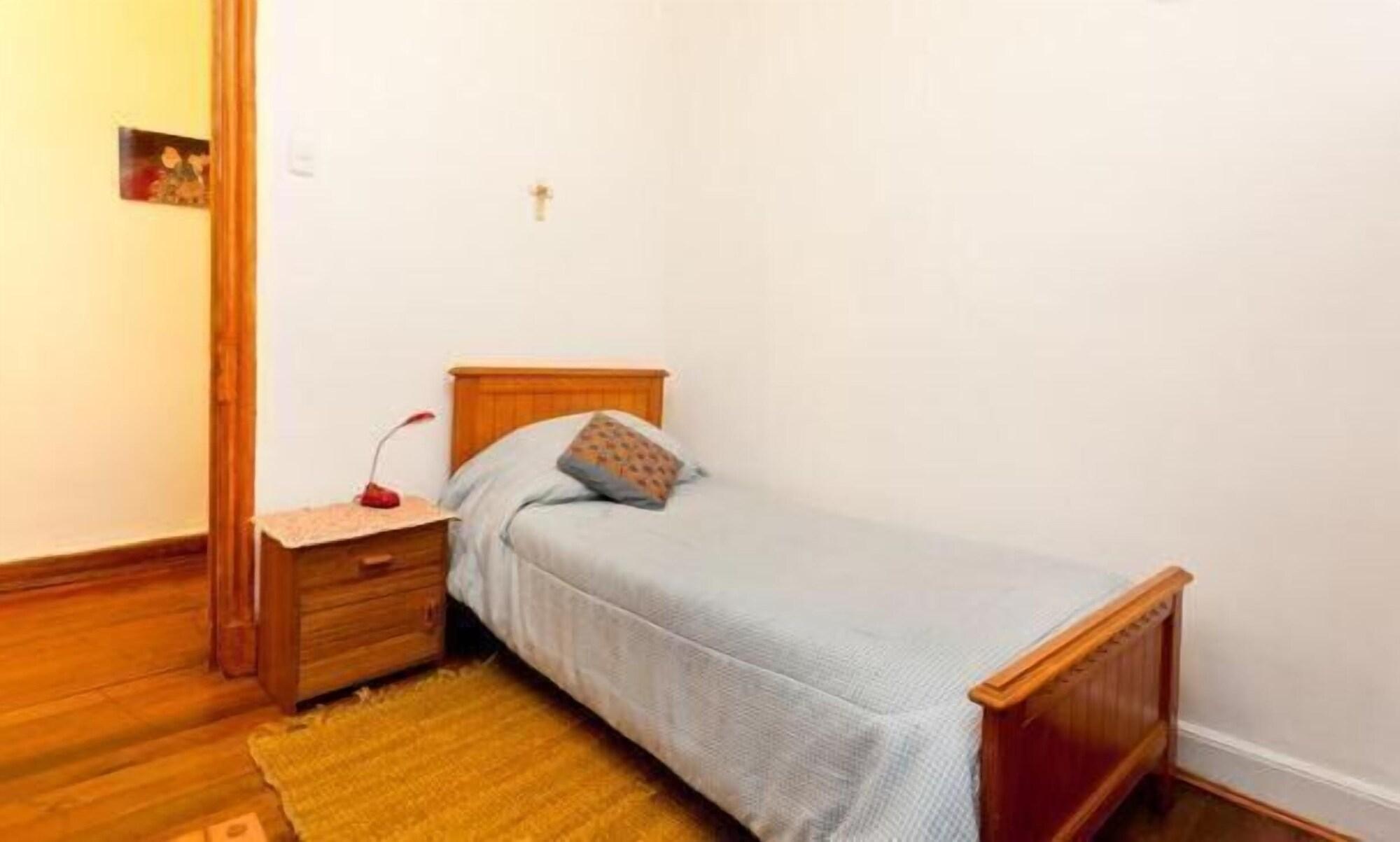 Habitación Alojamiento Alberto Magno