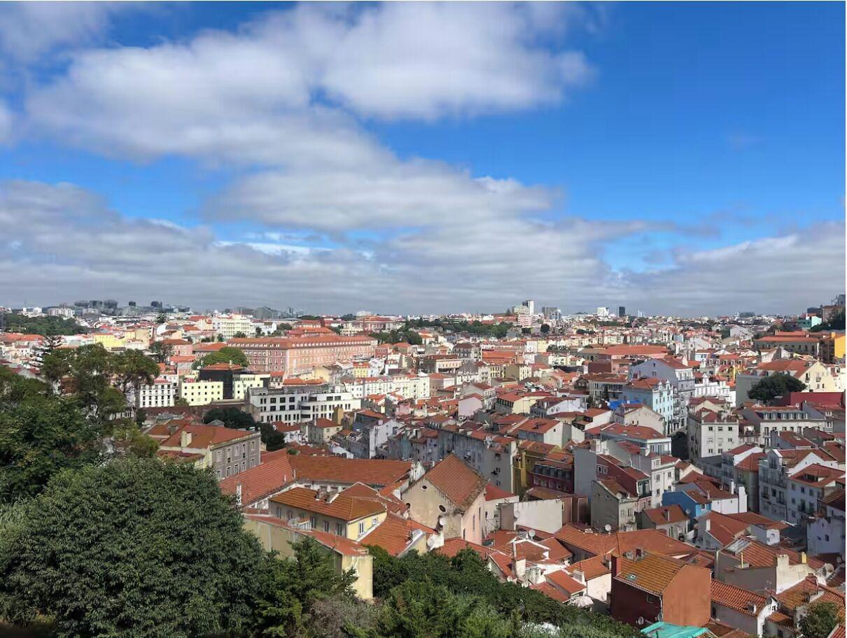 Varios Amazing View in Castle View