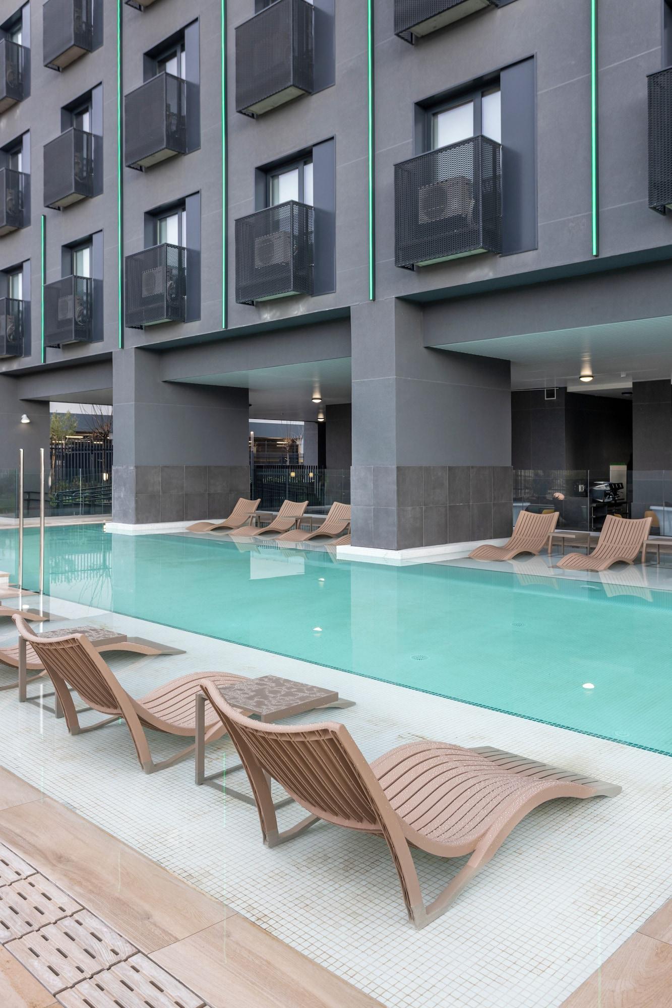 Vista Piscina Hotel101- Madrid