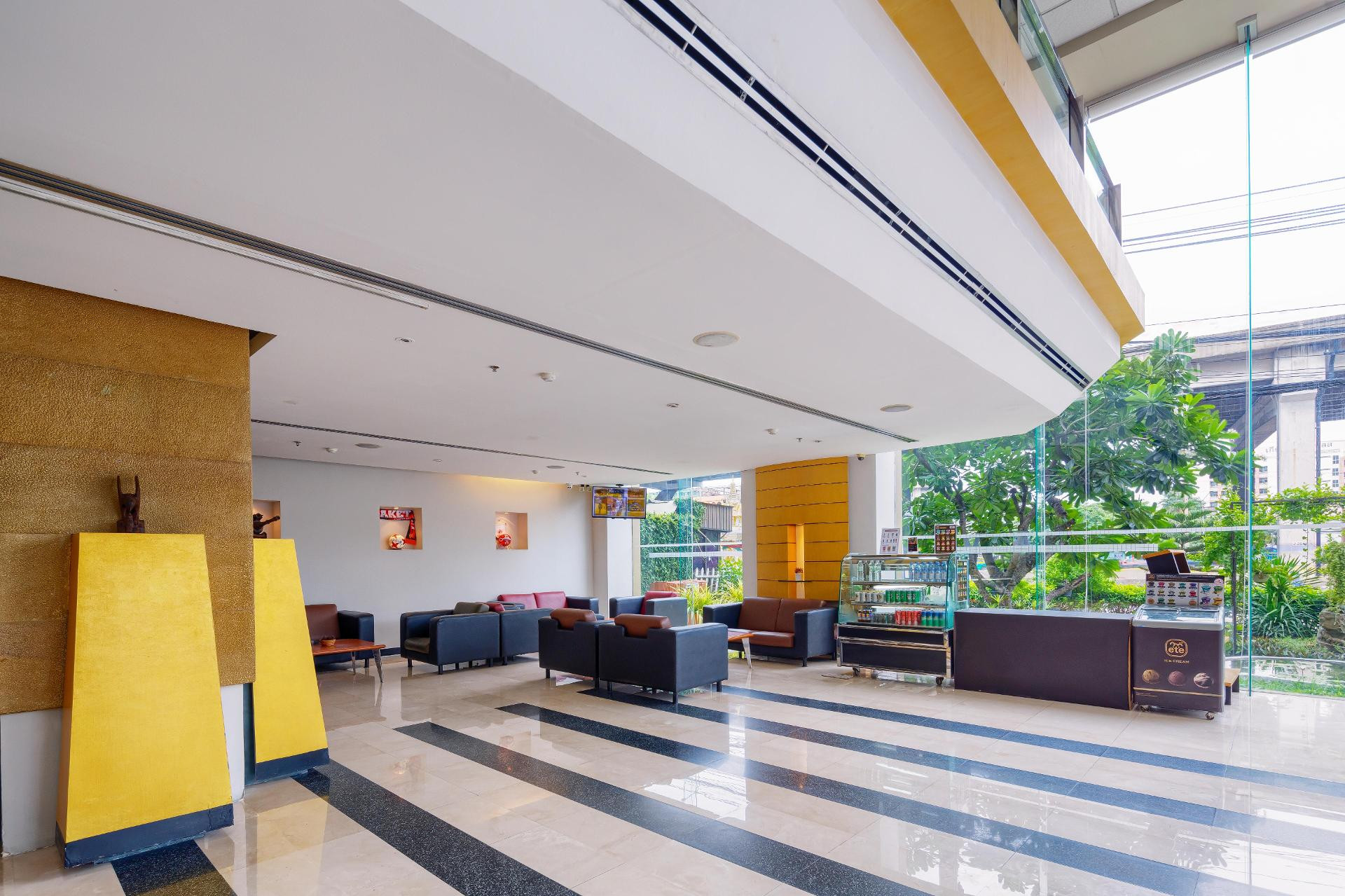 Vista Lobby Gold Orchid Bangkok