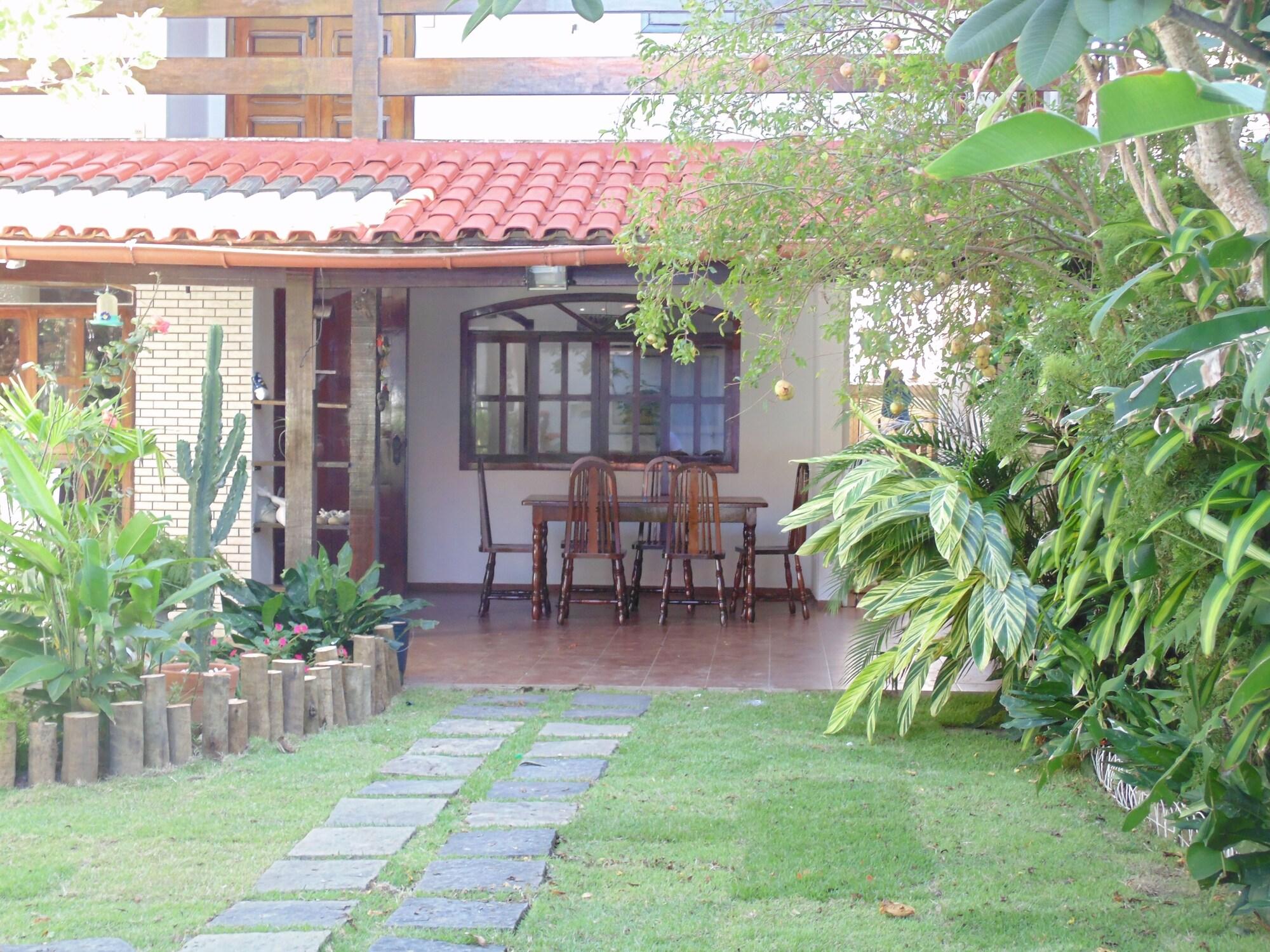 Varios Hostel Praia Brava