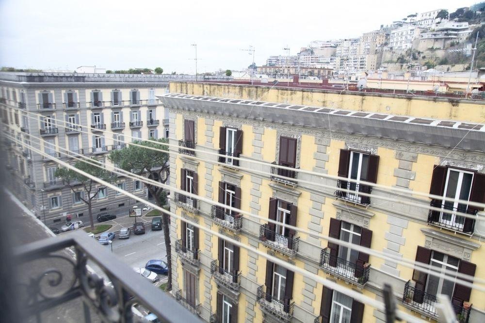 Vista da fachada Gramsci Apartments