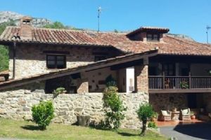 Alquiler Vacacional - House in Concejo de Llanes (Asturias). Very well equipped. Well communicated. 6 pax