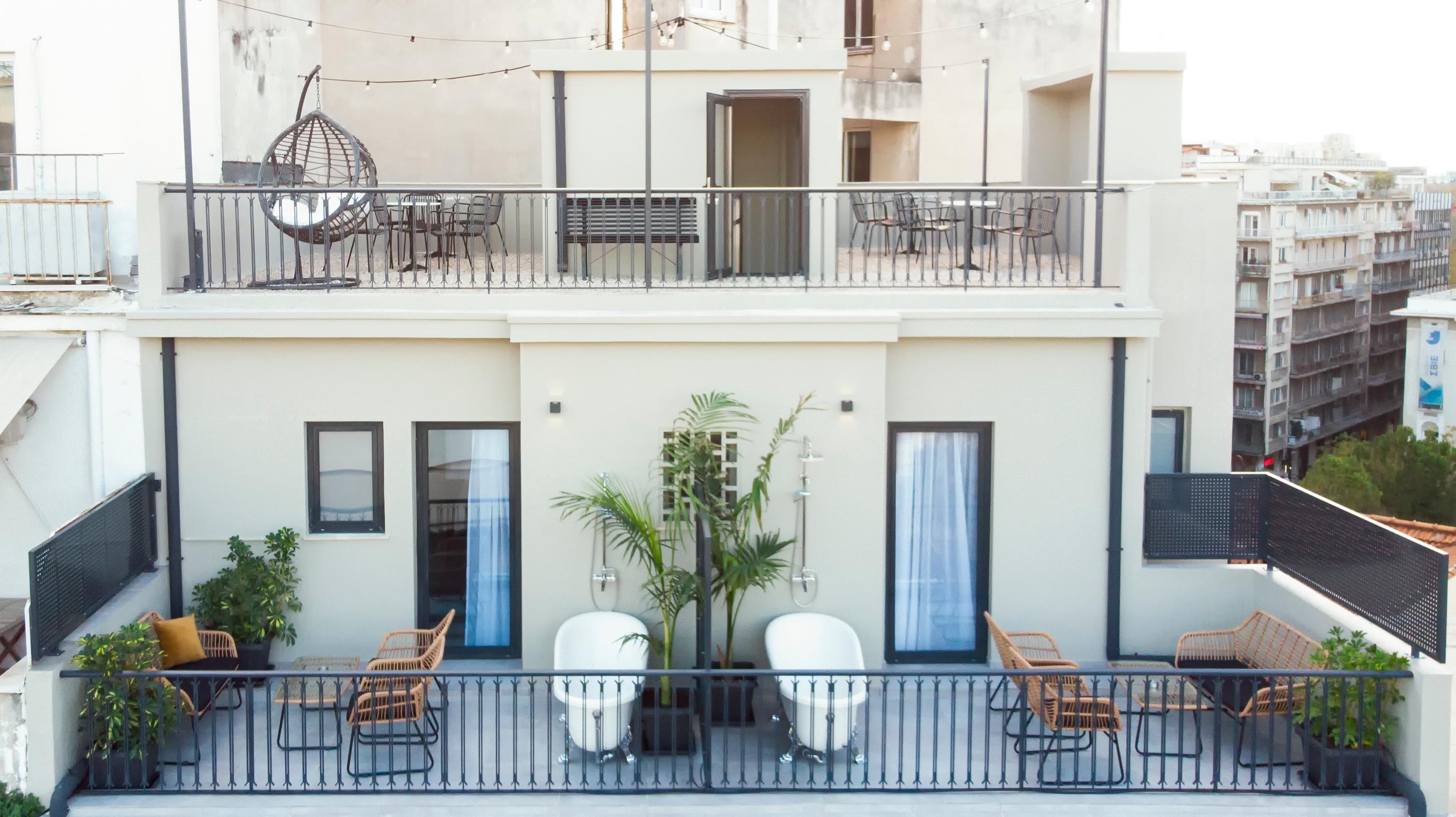 Varios Pame Paradiso