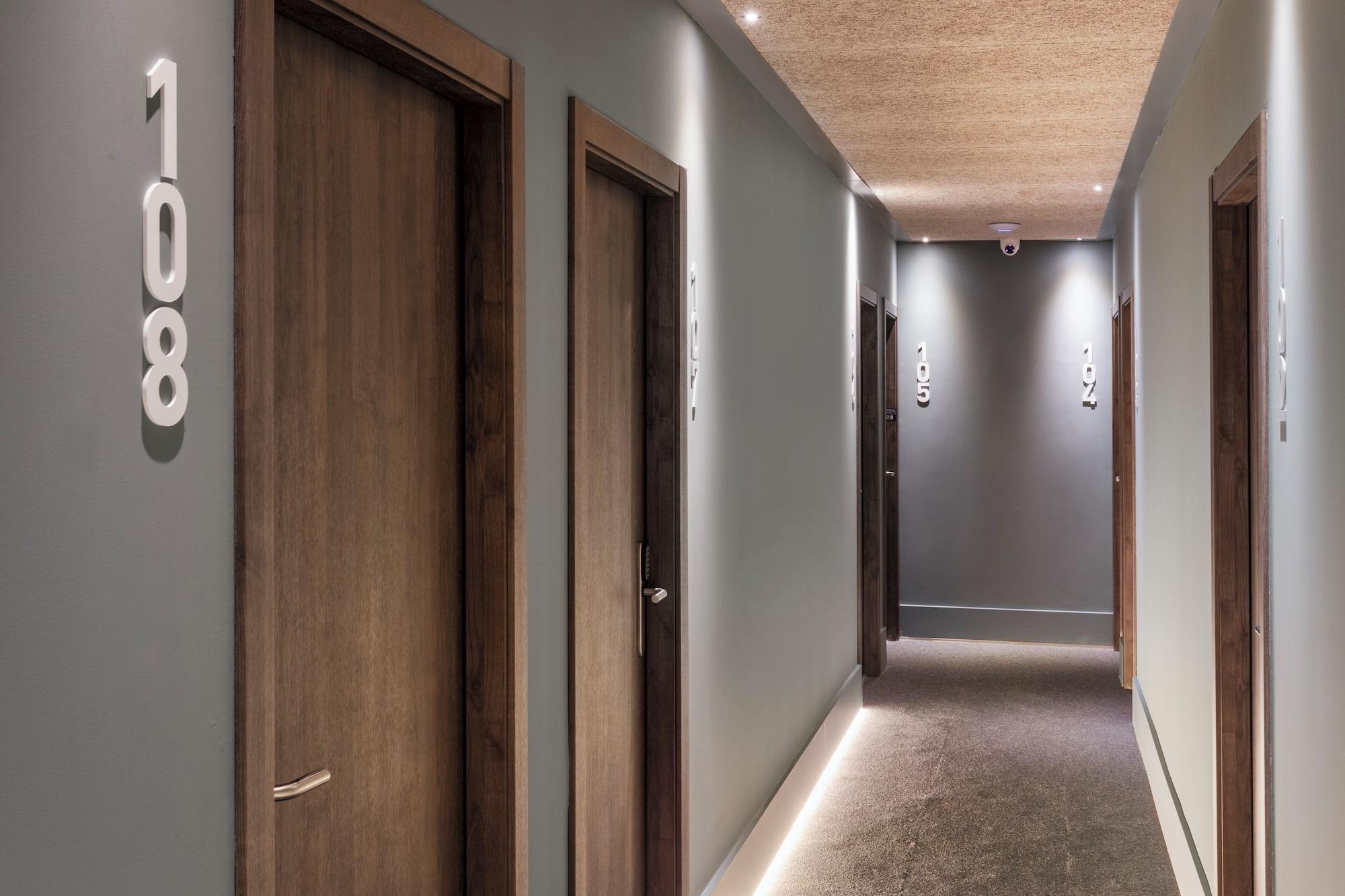 Varios B&B Hotel Madrid Alcorcón