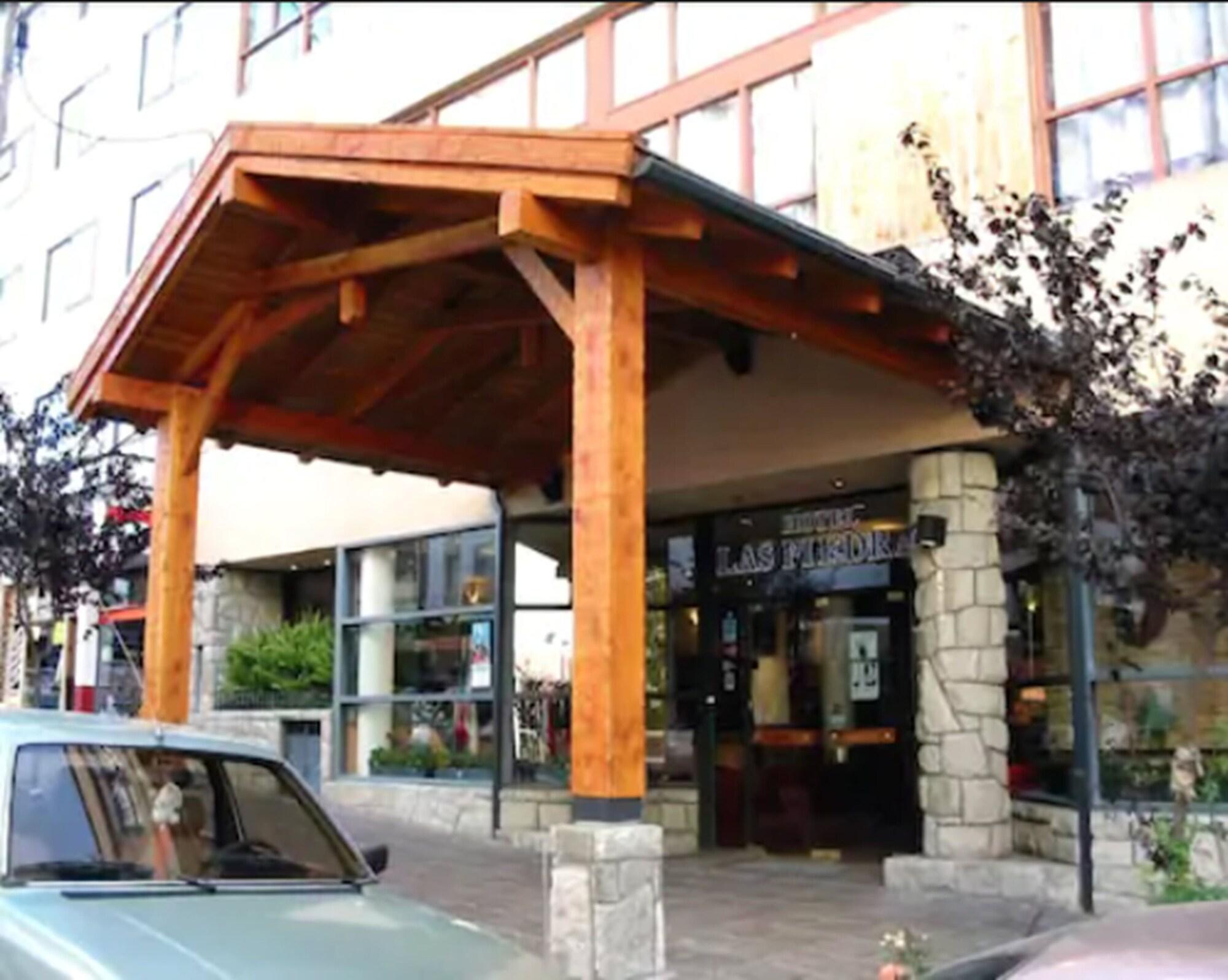 Varios Las Piedras Apart Hotel