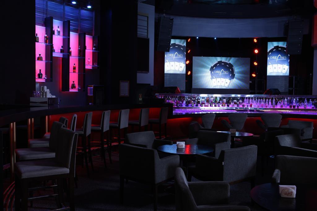 Bar/Salón Dreams De La Patagonia