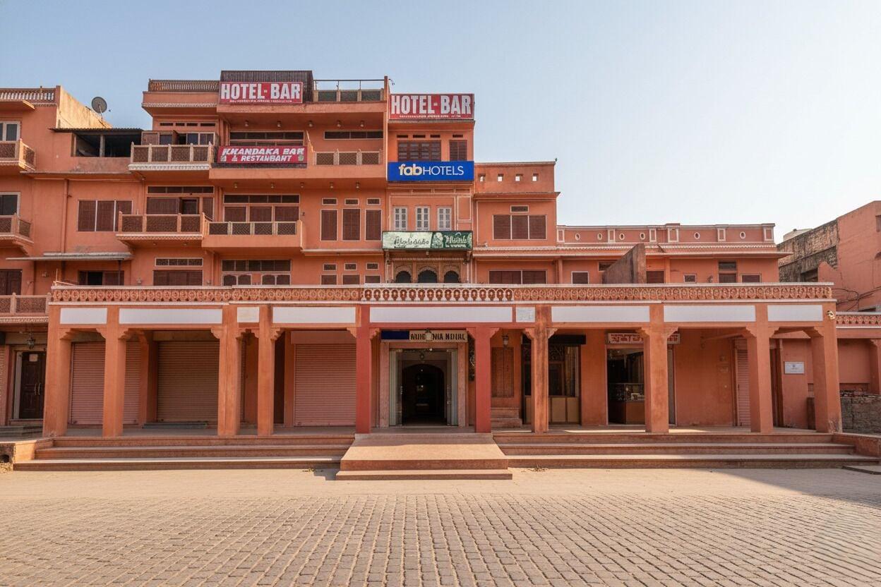 Vista Exterior Fabhotel Khandaka Mahal