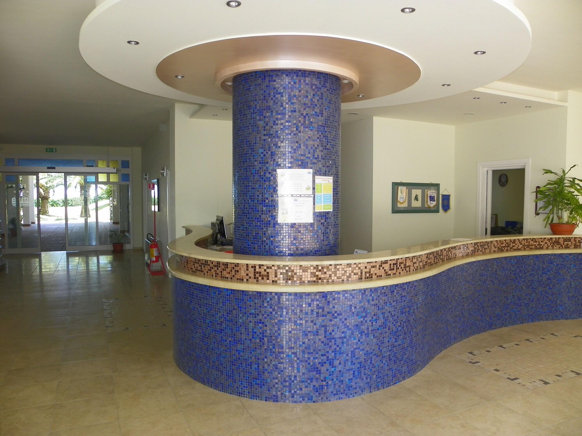 Vista Lobby Estella Club & Beauty