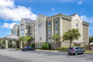 Alojamiento - Comfort Suites Myrtle Beach Central