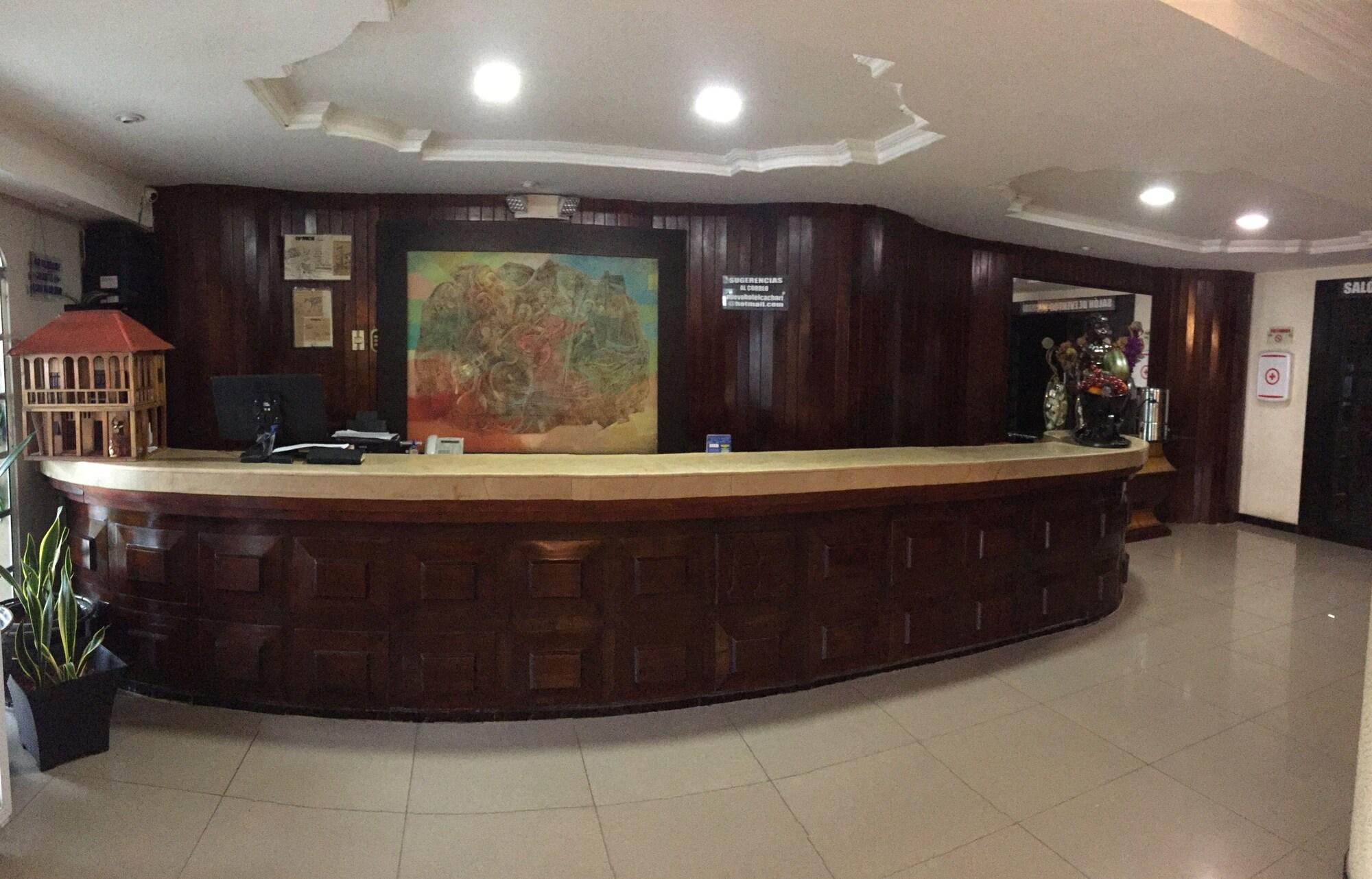 Varios Hotel Cachari