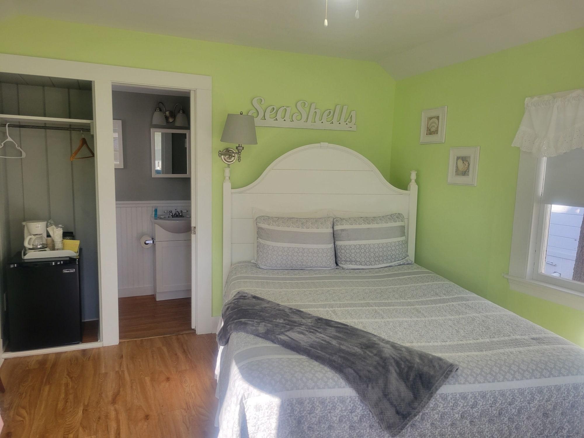 Varios 2 River Road Inn and Cottages