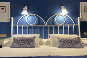 Alojamiento - Hostal Paris