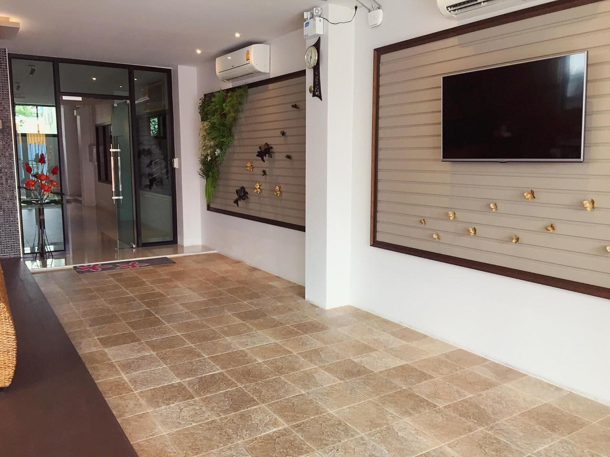 Vista Lobby Baai Baai Mansion