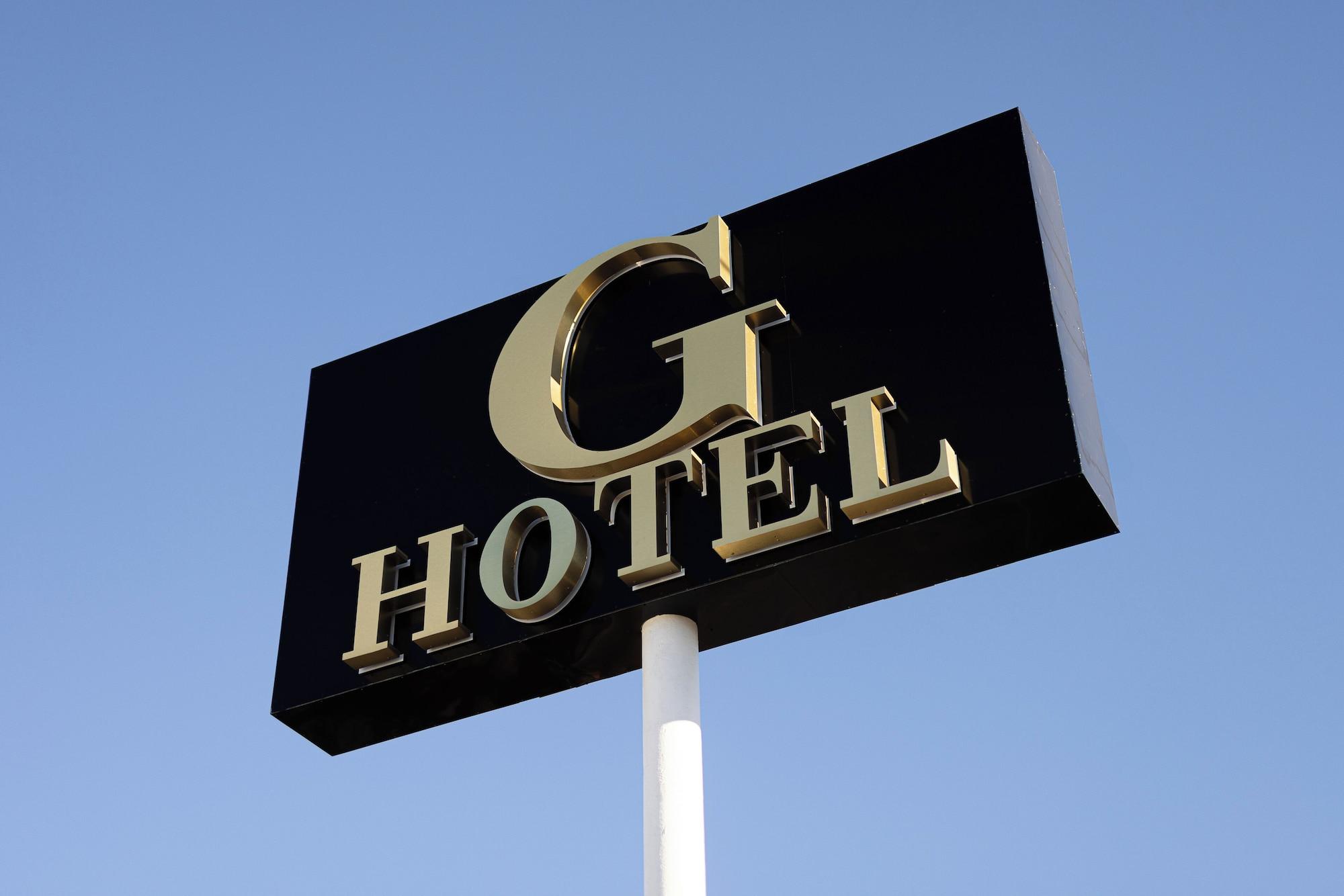 Varios G Hotel