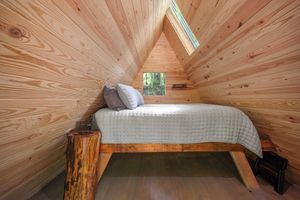 Alquiler Vacacional - Off-Grid Mini A-Frame in Hartford, TN- Cabin Q