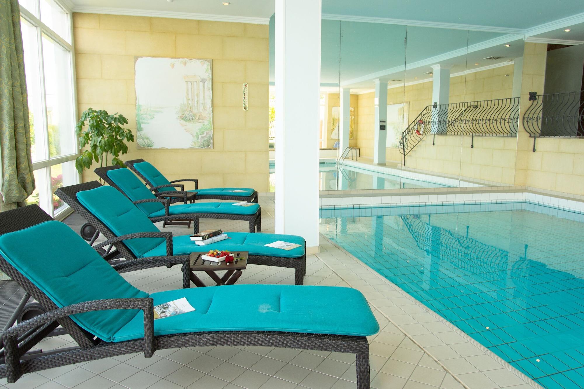 Vista Piscina Seehotel Leoni