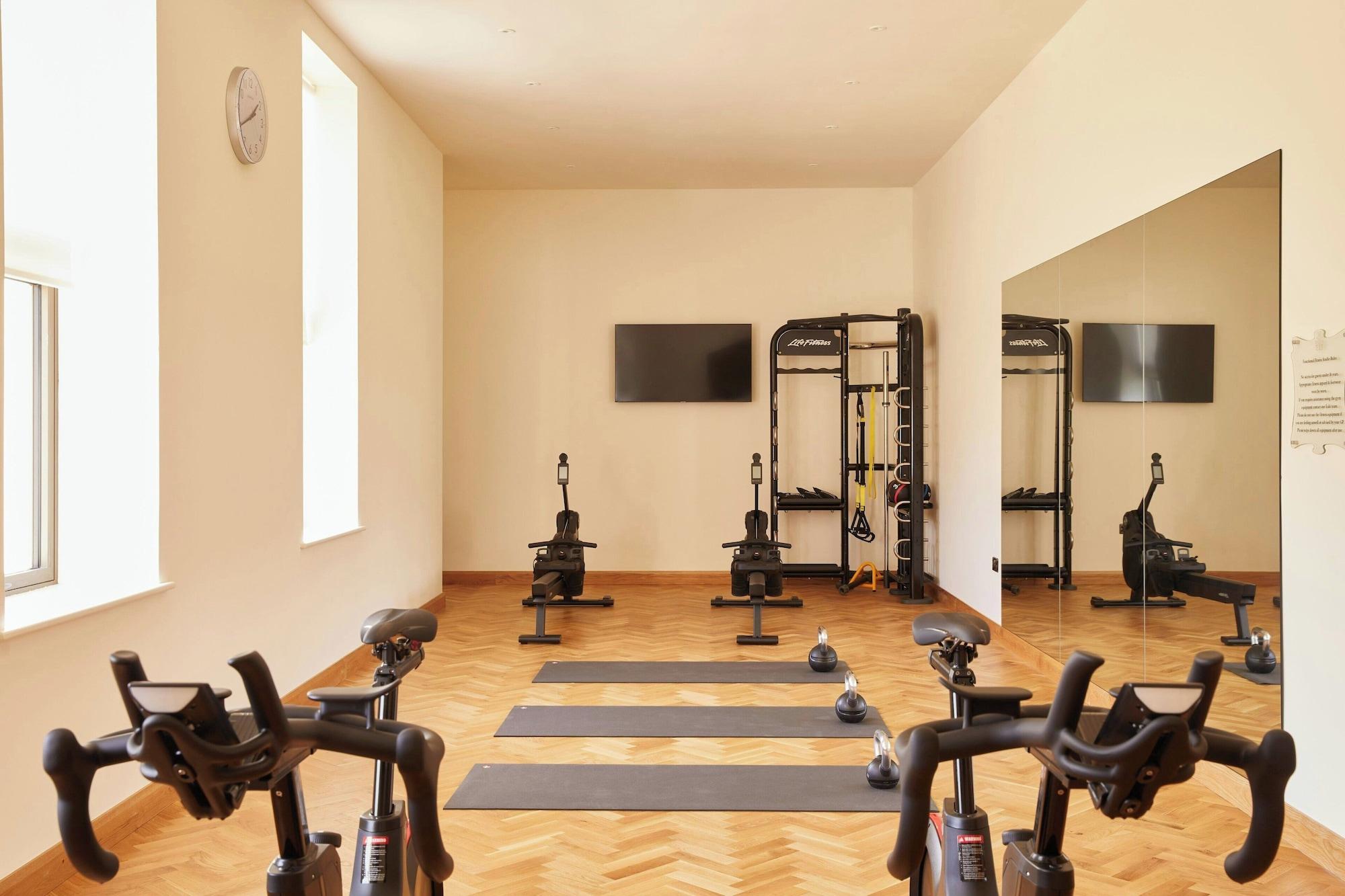 Gimnasio Ashford Castle