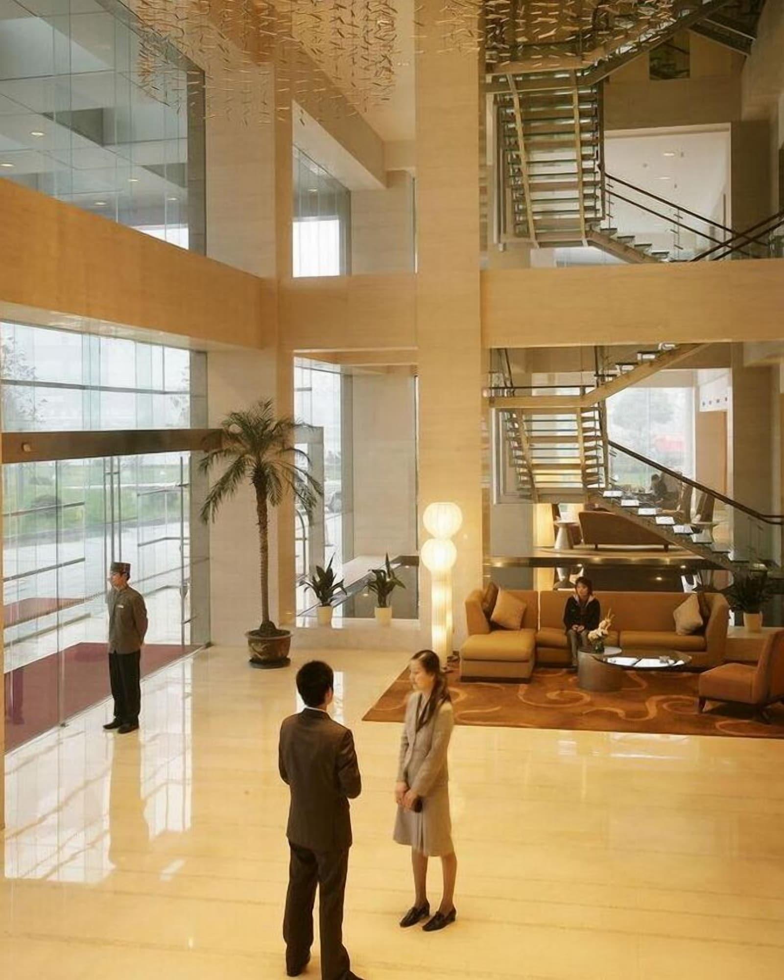 Gimnasio Jinling Plaza Changzhou