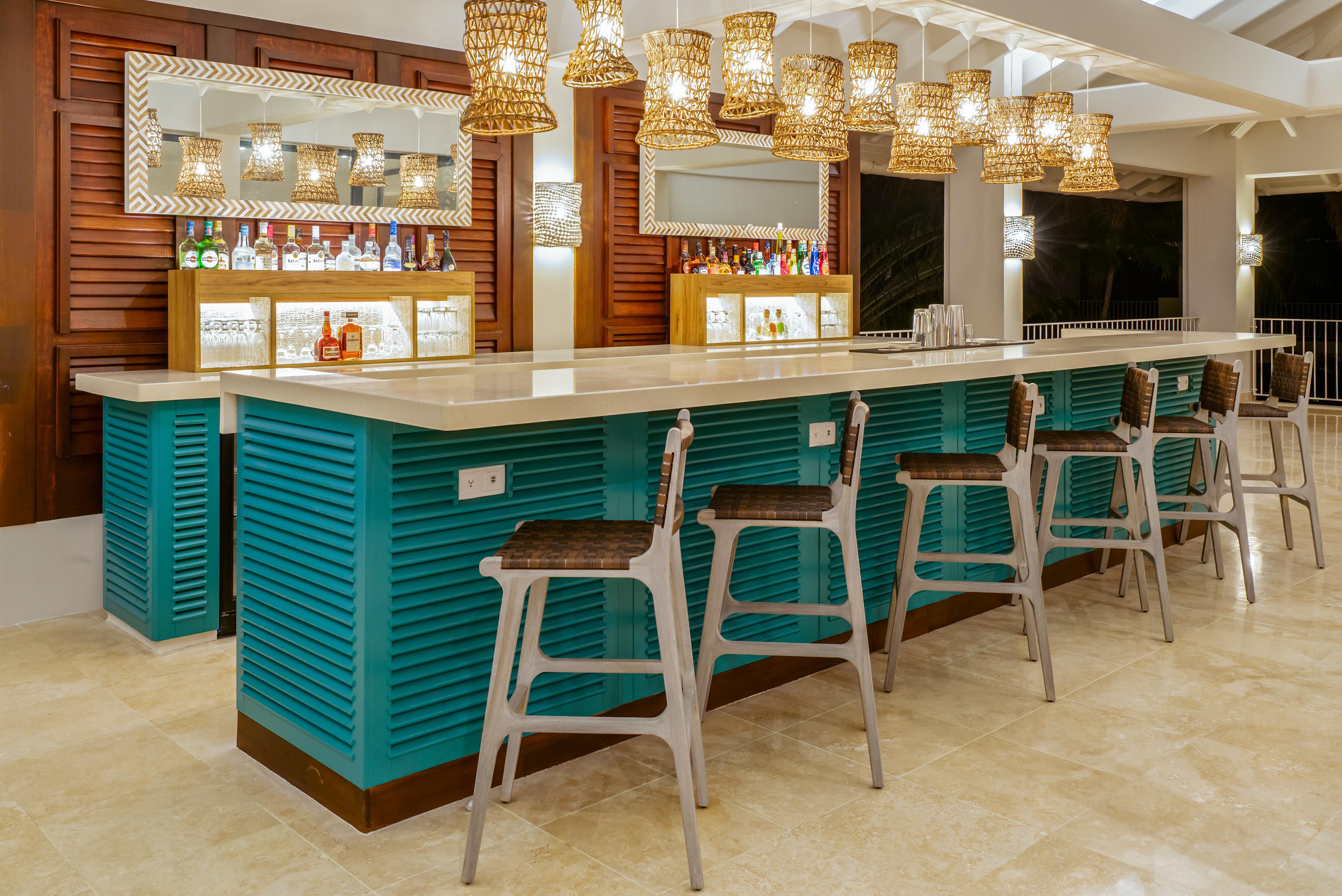 Bar/Salón Zoetry Curacao Resort & Spa