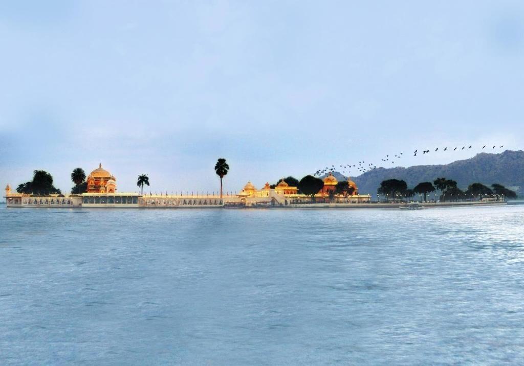 Playa Jagmandir Island Palace